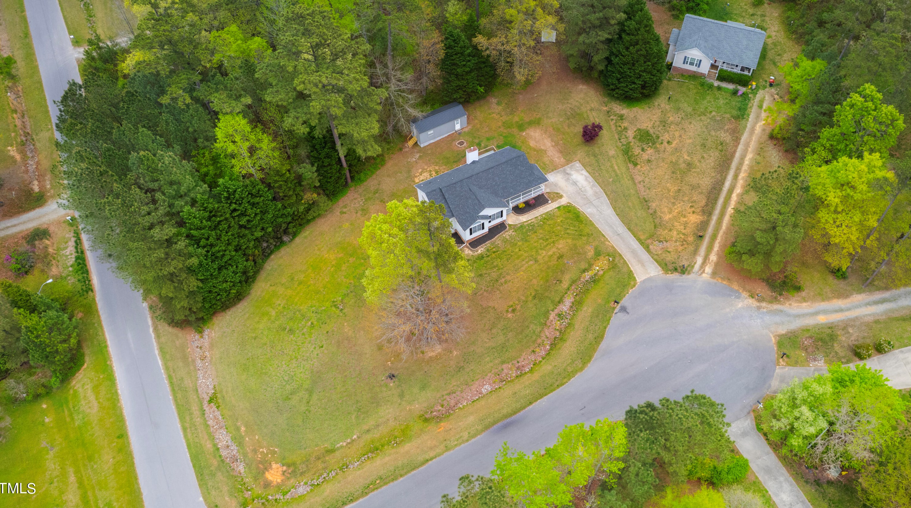 101 Kristen Ct, Clayton, NC 27520-8086