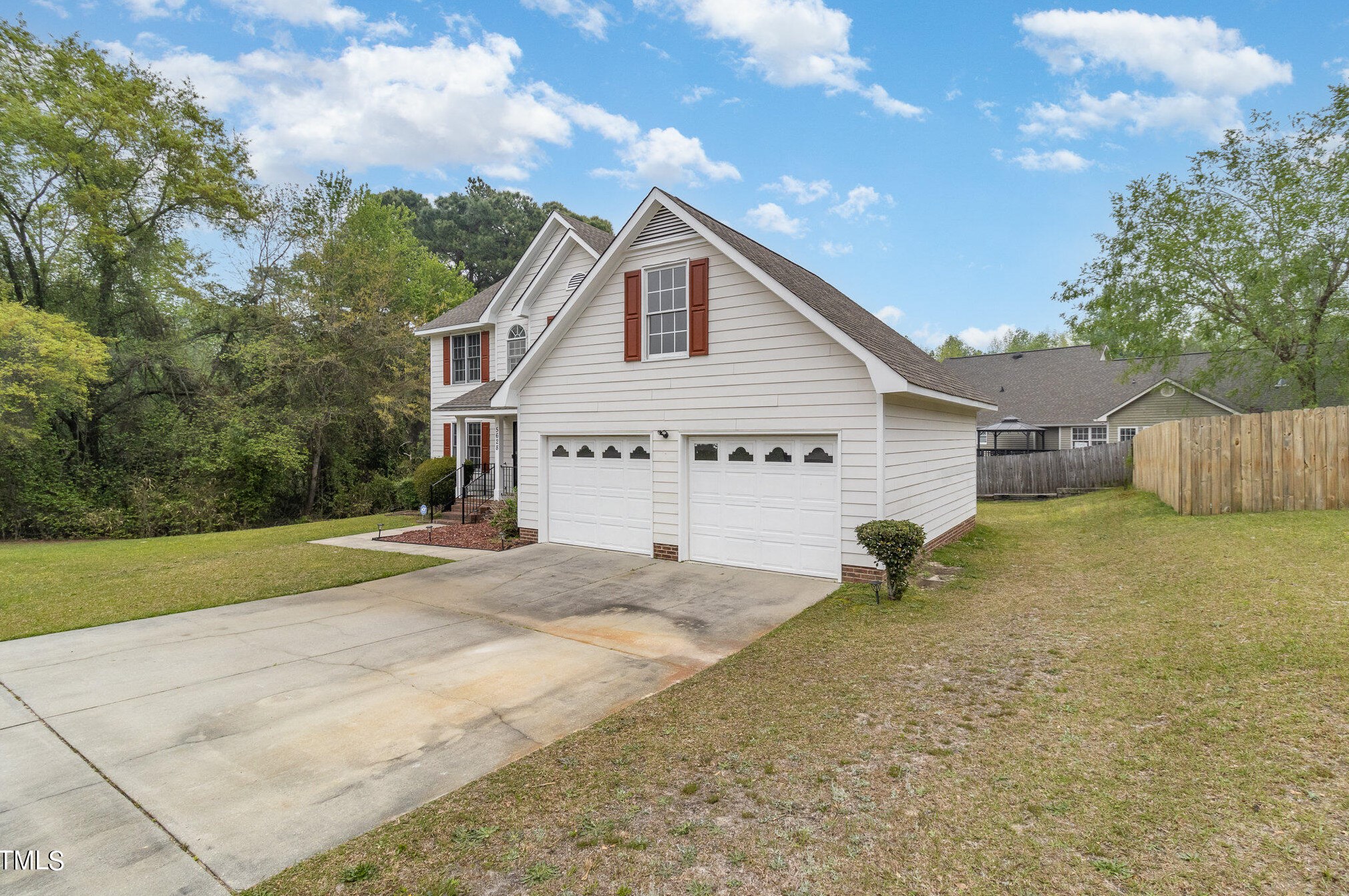 5628 Middlefield Pl, Fayetteville, NC 28304-9702