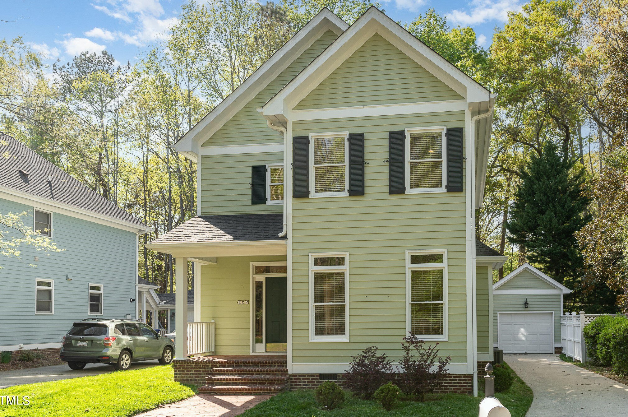 209 Stable Rd, Carrboro, NC 27510-4144