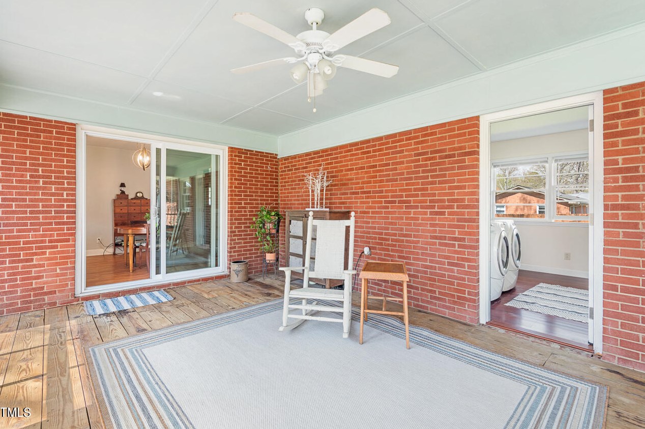 524 Carr St, Mebane NC  27302-2132 exterior
