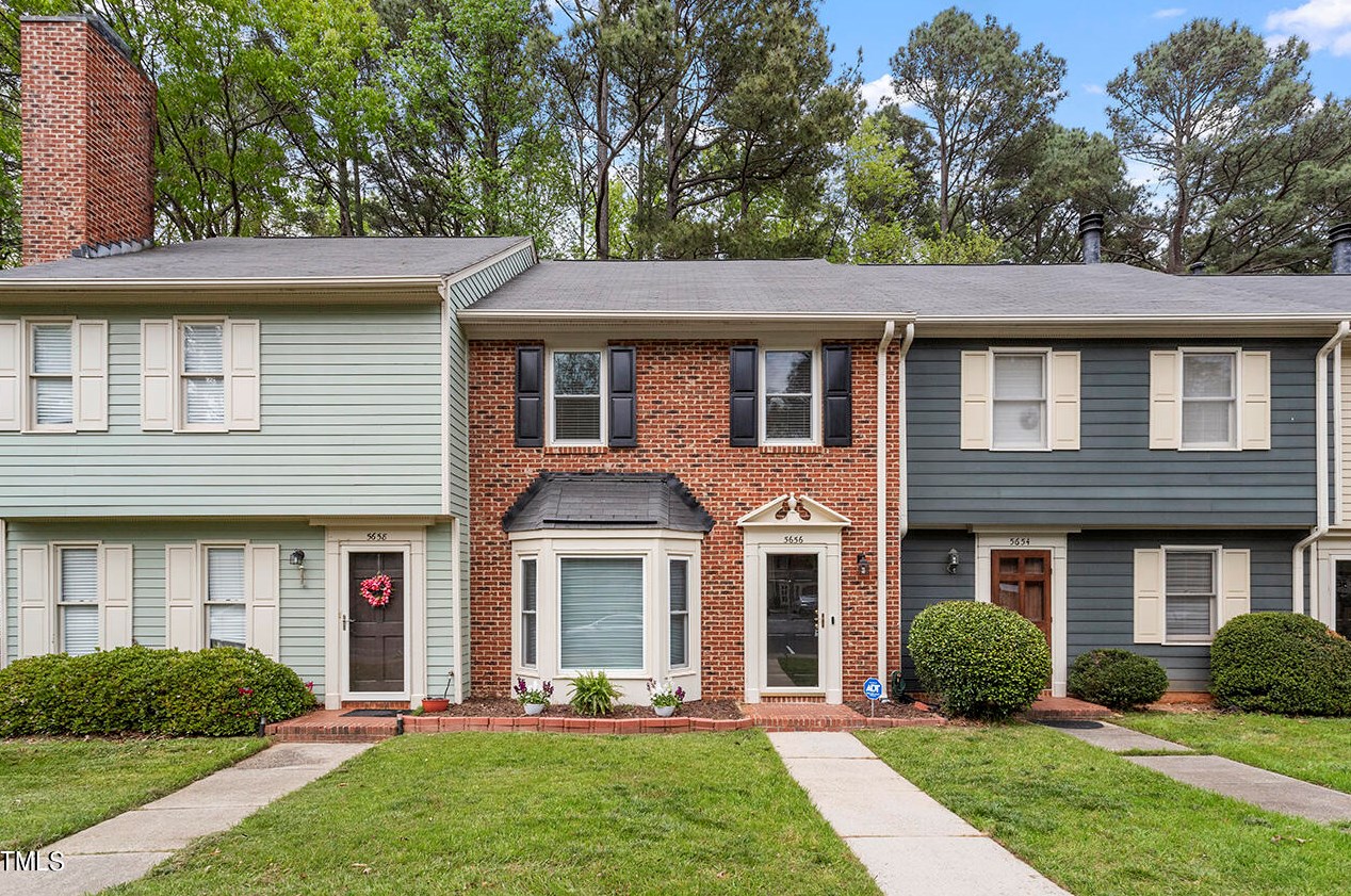 5656 Hamstead Xing, Raleigh, NC 27612-7022