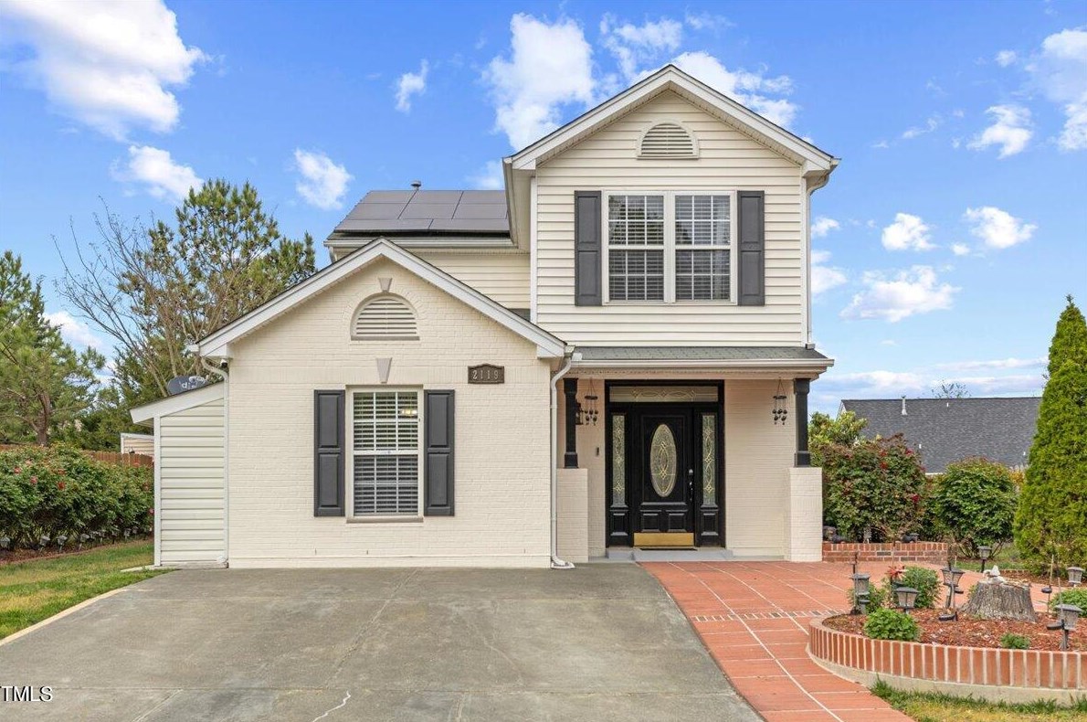 2119 Lime St, Durham, NC 27704-6102
