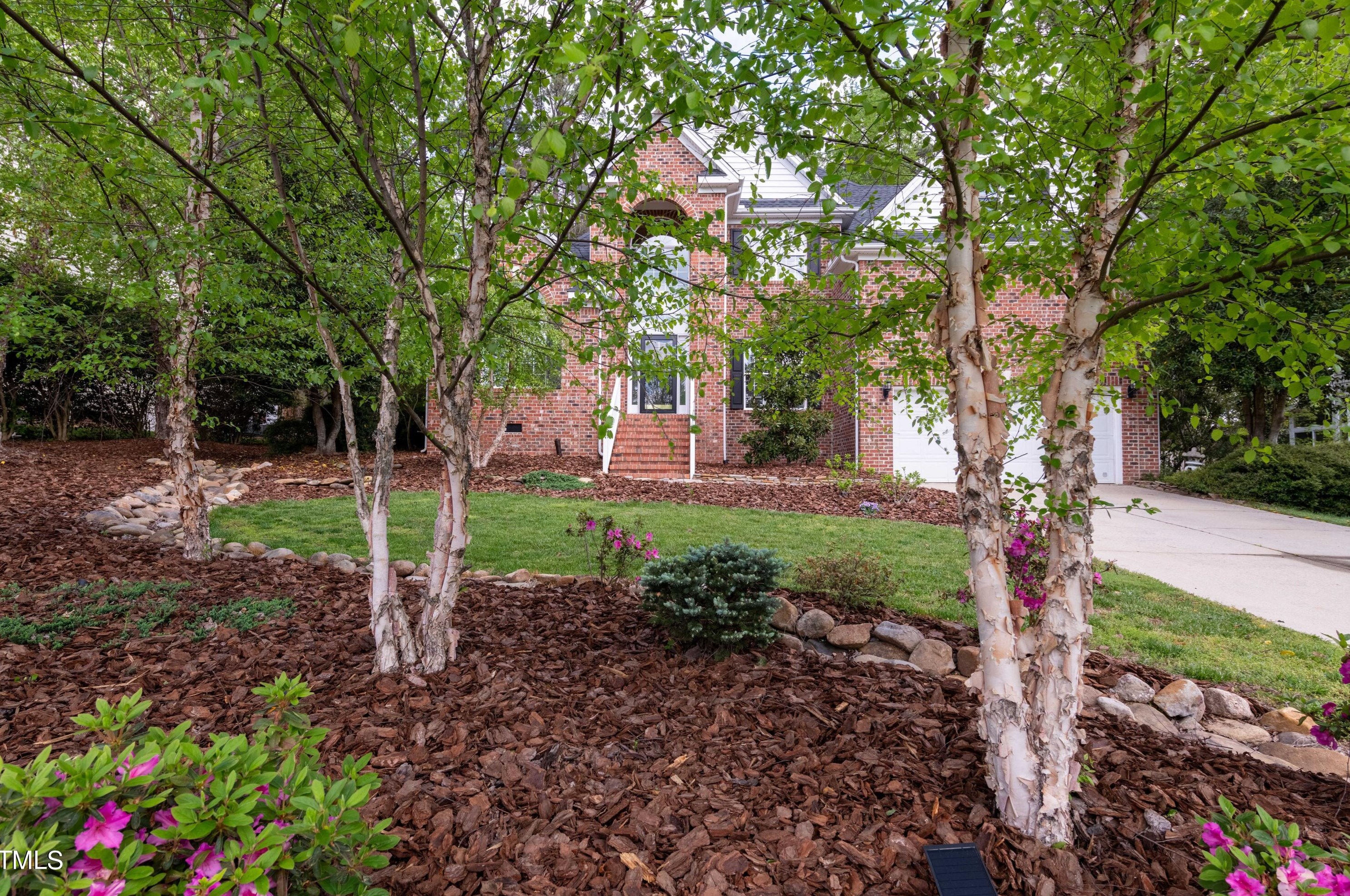 716 Stinhurst Dr, Durham, NC 27713-7550