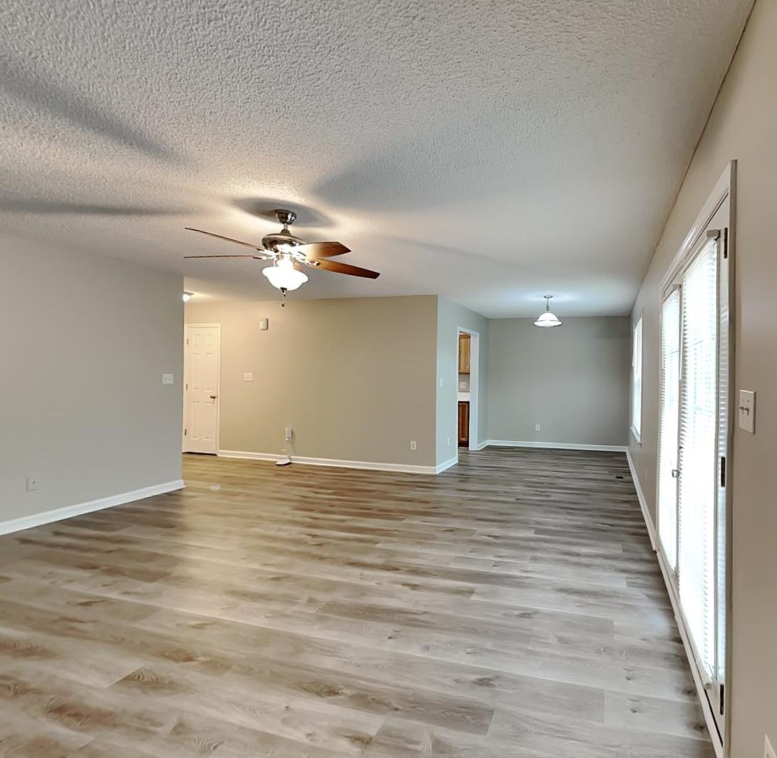 1209 Woodbriar St, Clayton, NC 27520