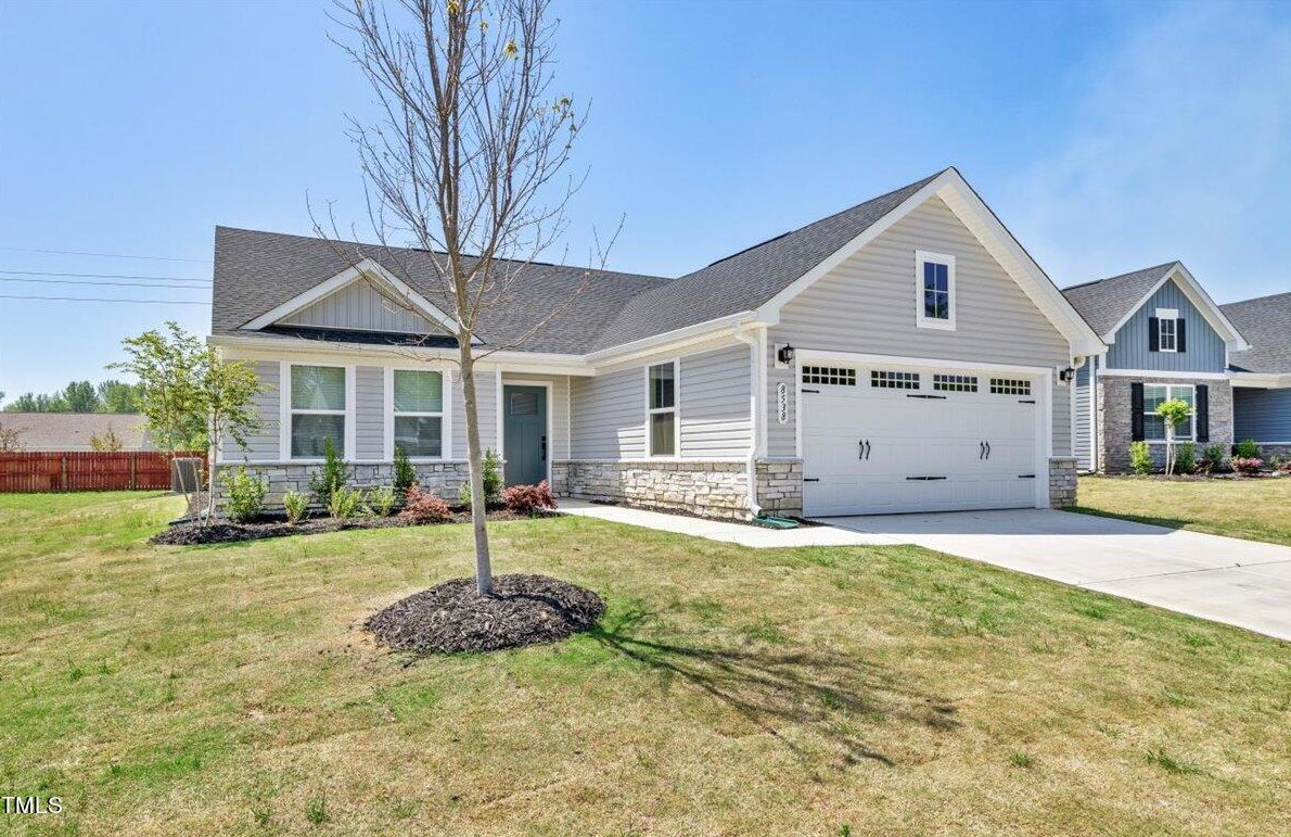 8538 Kenridge Ln, Fuquay Varina, NC 27526