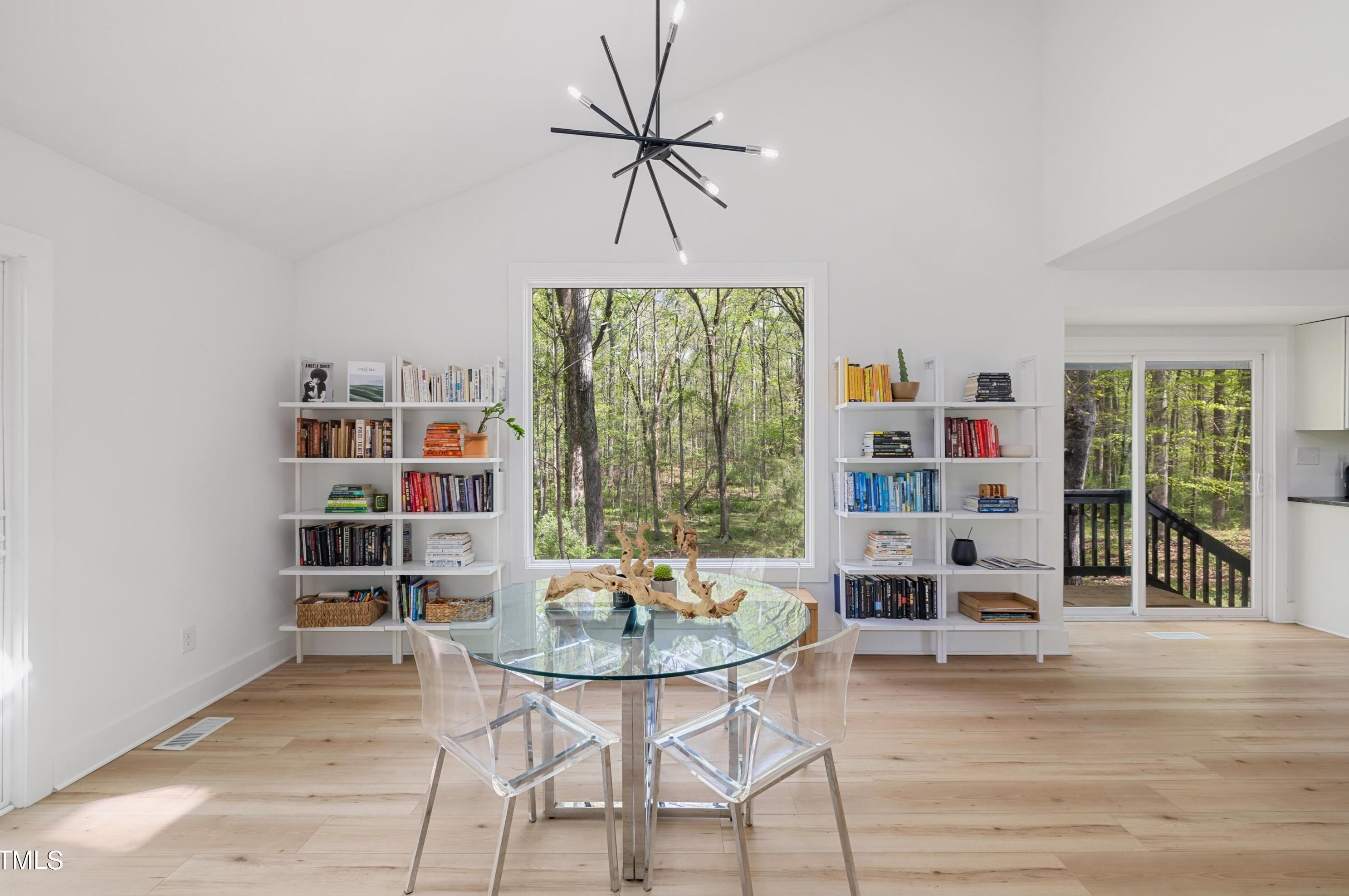 9501 Greenfield Rd, Chapel Hill, NC 27516