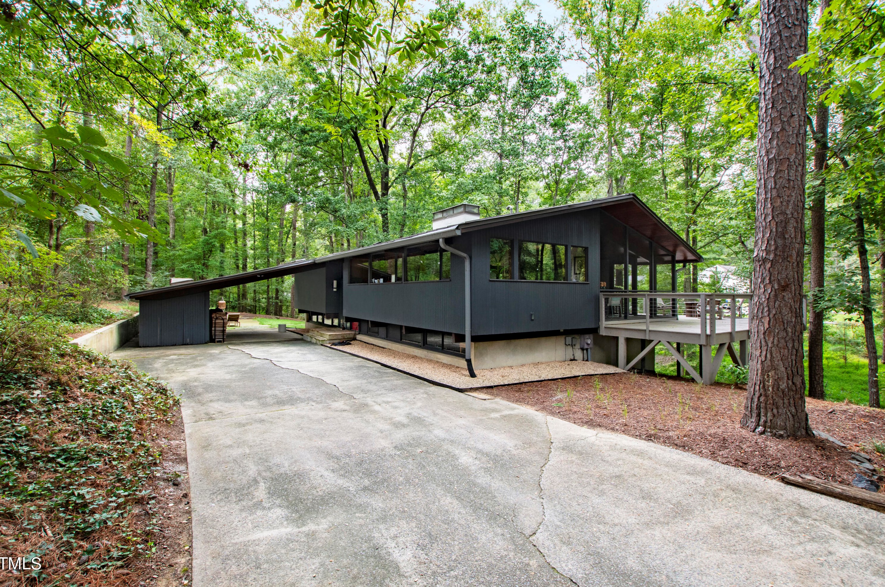 3524 Rugby Rd, Durham, NC 27707-5434