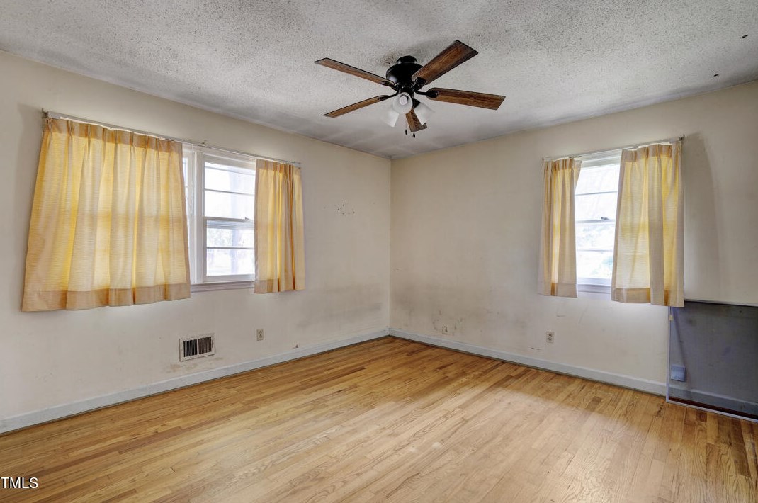 3506 Melrose Dr, Raleigh NC  27604-3812 exterior