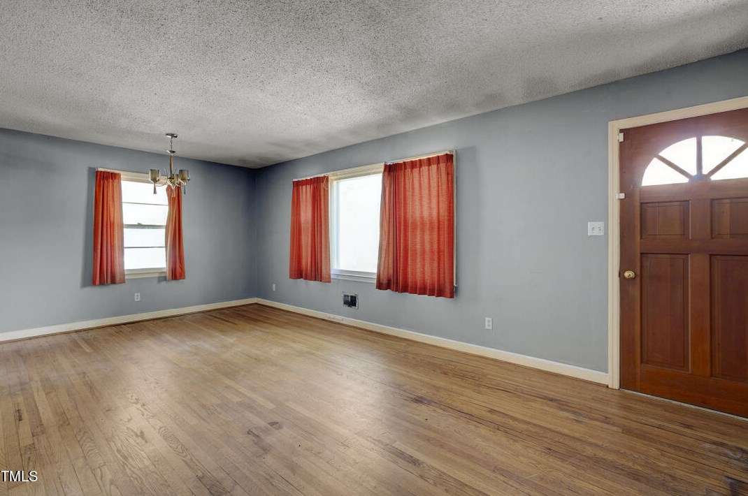 3506 Melrose Dr, Raleigh NC  27604-3812 exterior