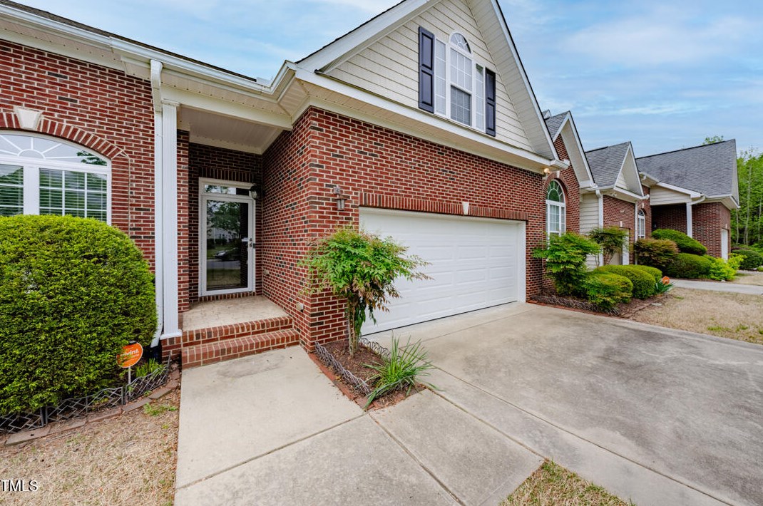 1413 Nicklaus Dr, Durham, NC 27705-1588