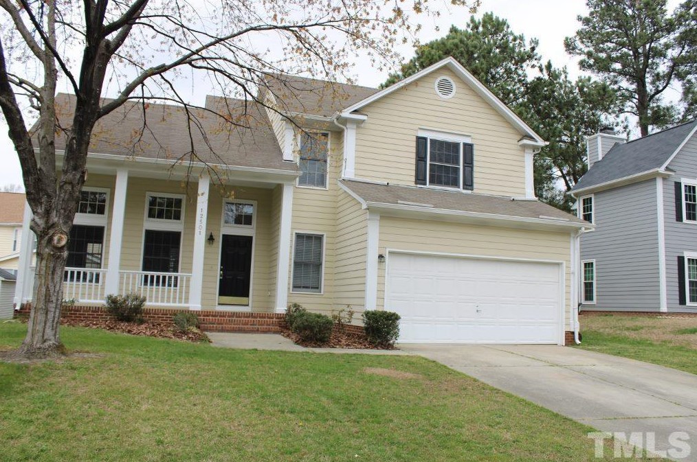 12501 Harcourt Dr, Raleigh, NC 27613