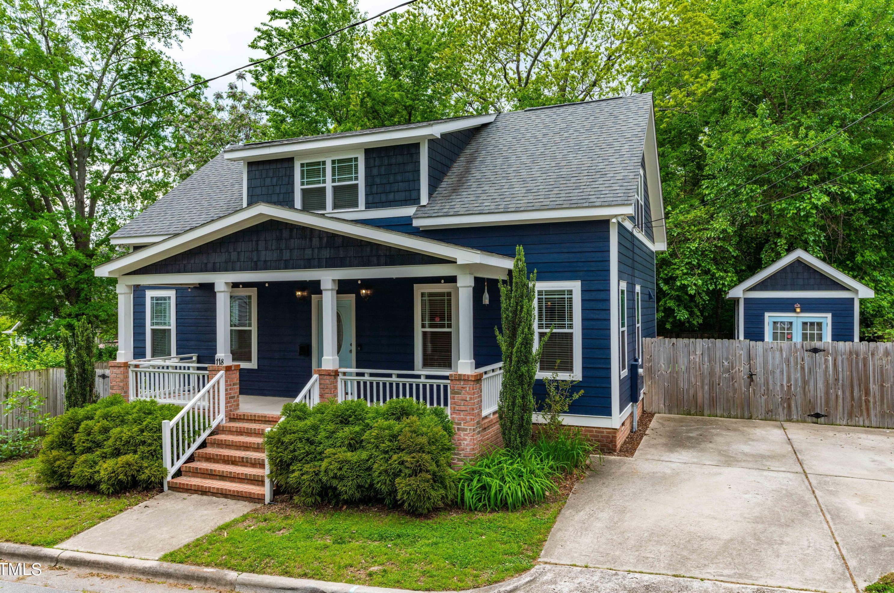 118 Camden St, Raleigh, NC 27601-1612