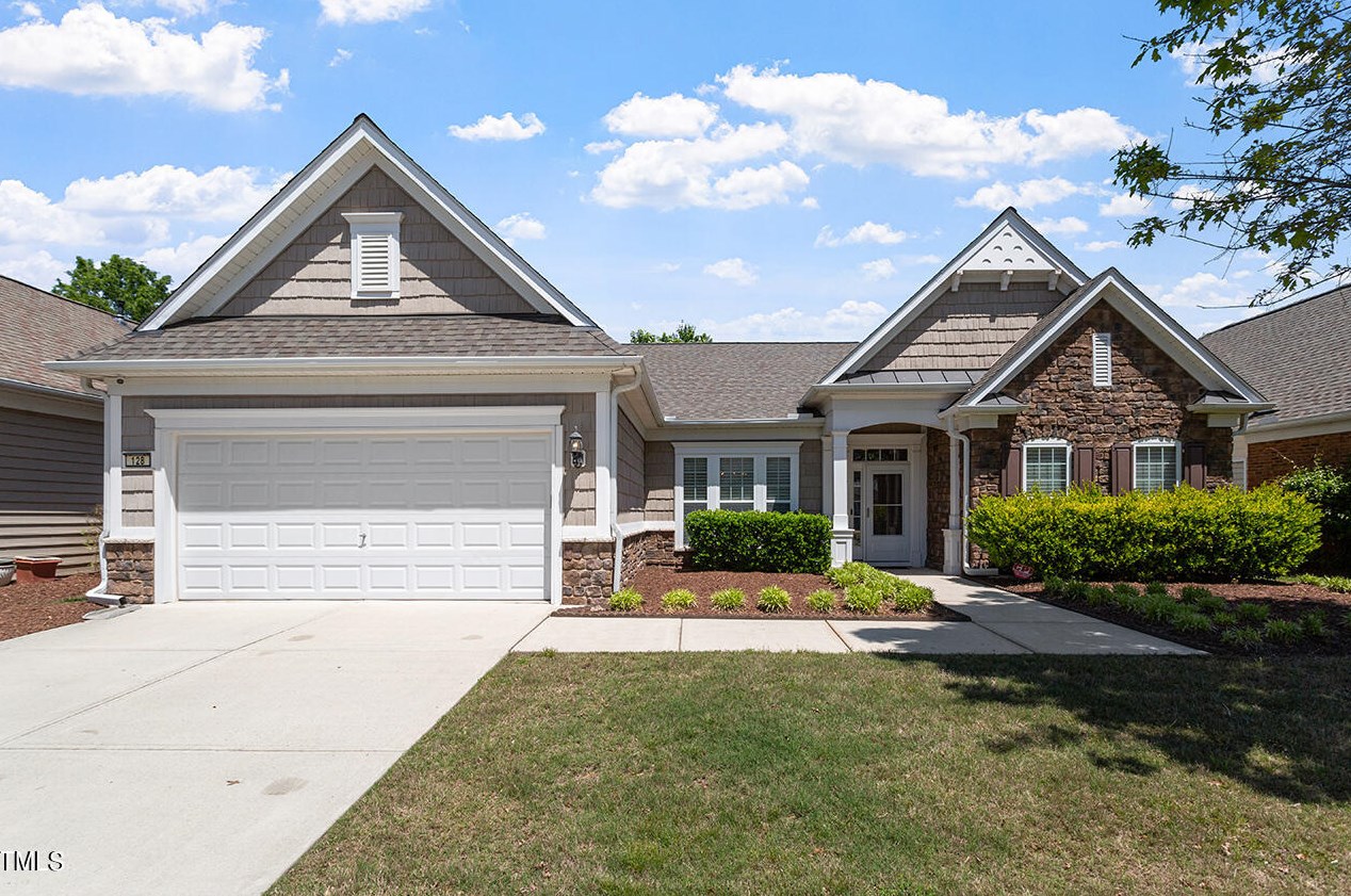 128 Beckingham Loop, Cary, NC 27519-6371