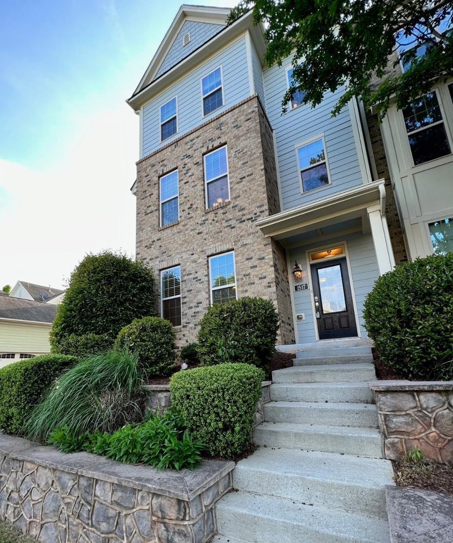 1517 Rodessa Run, Raleigh, NC 27607-6034