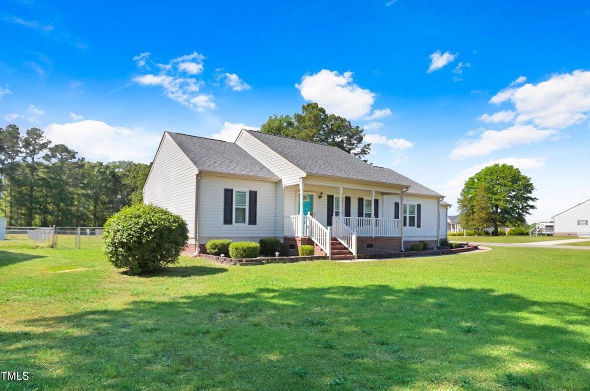 400 Earl Dr, Goldsboro, NC 27530-9073