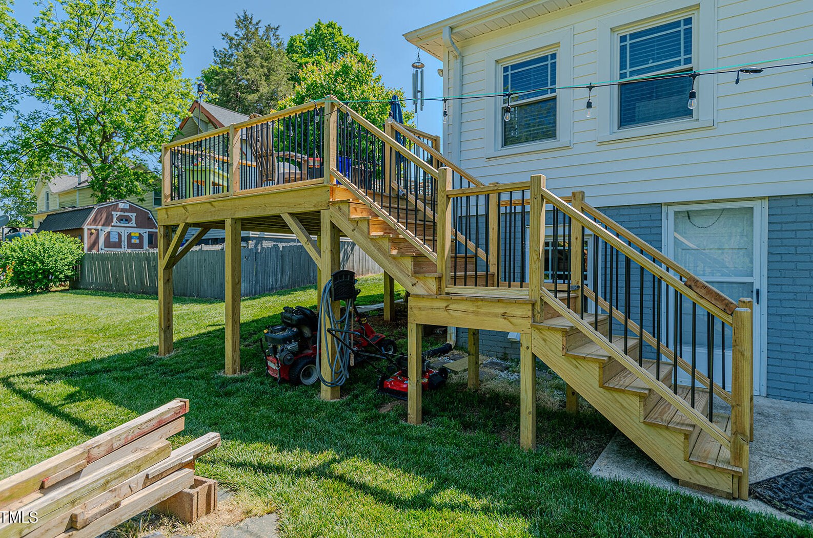 504 Fourth St, Mebane NC  27302-3124 exterior