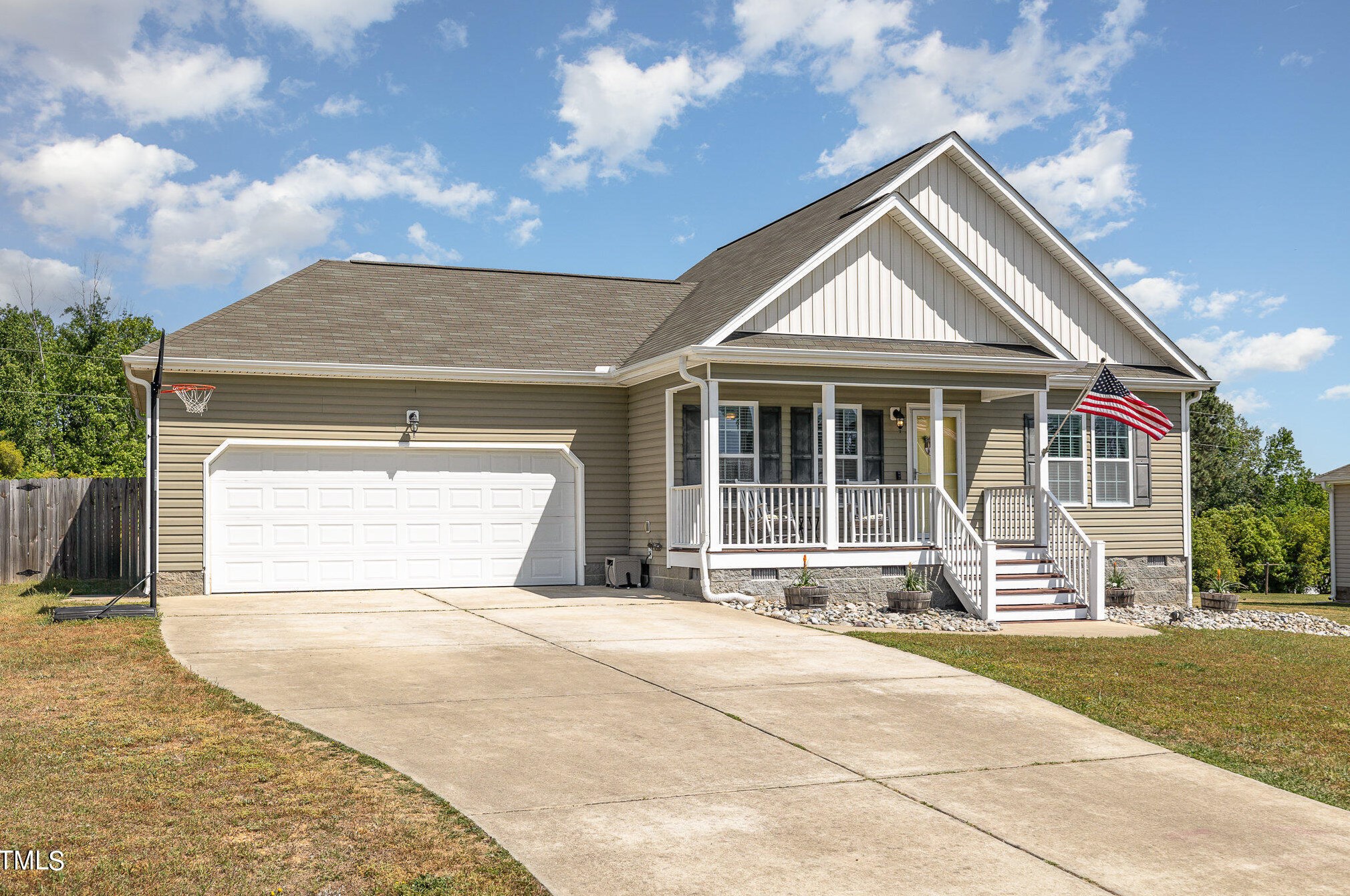 58 Weatherby Ct, Angier, NC 27501