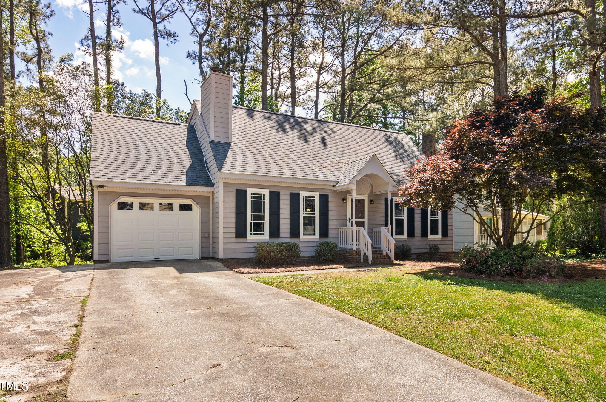 6112 River Meadow Ct, Raleigh, NC 27604-6142