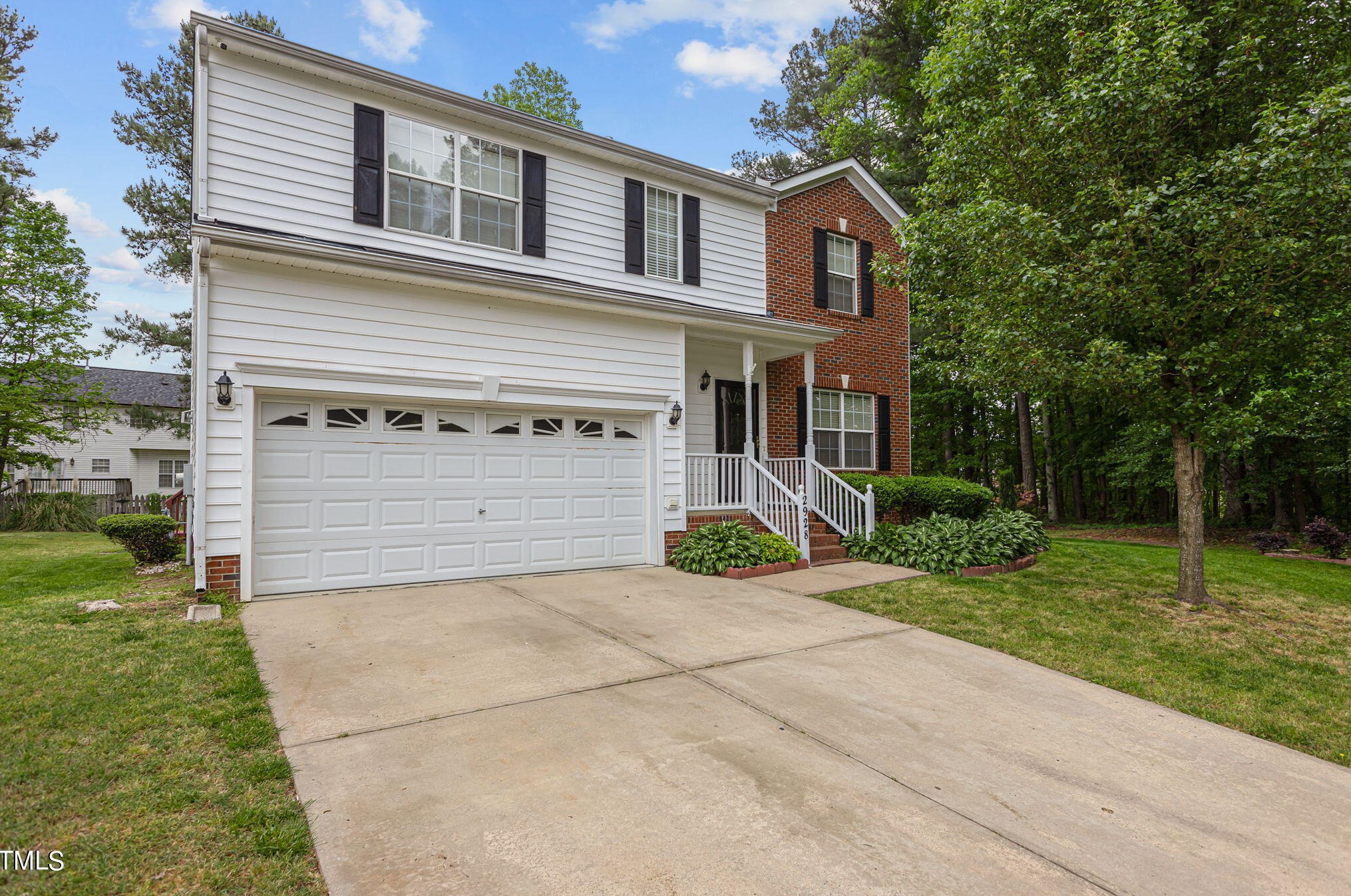2928 Dawnbrook Dr, Raleigh, NC 27604