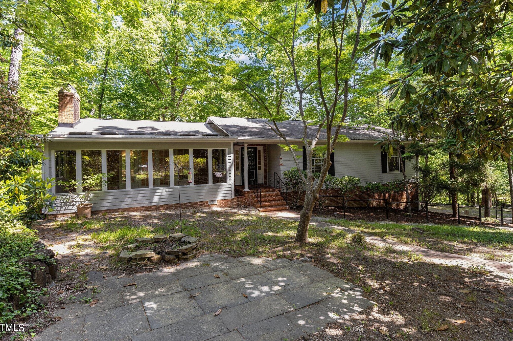 406 N Elliott Rd, Chapel Hill, NC 27514