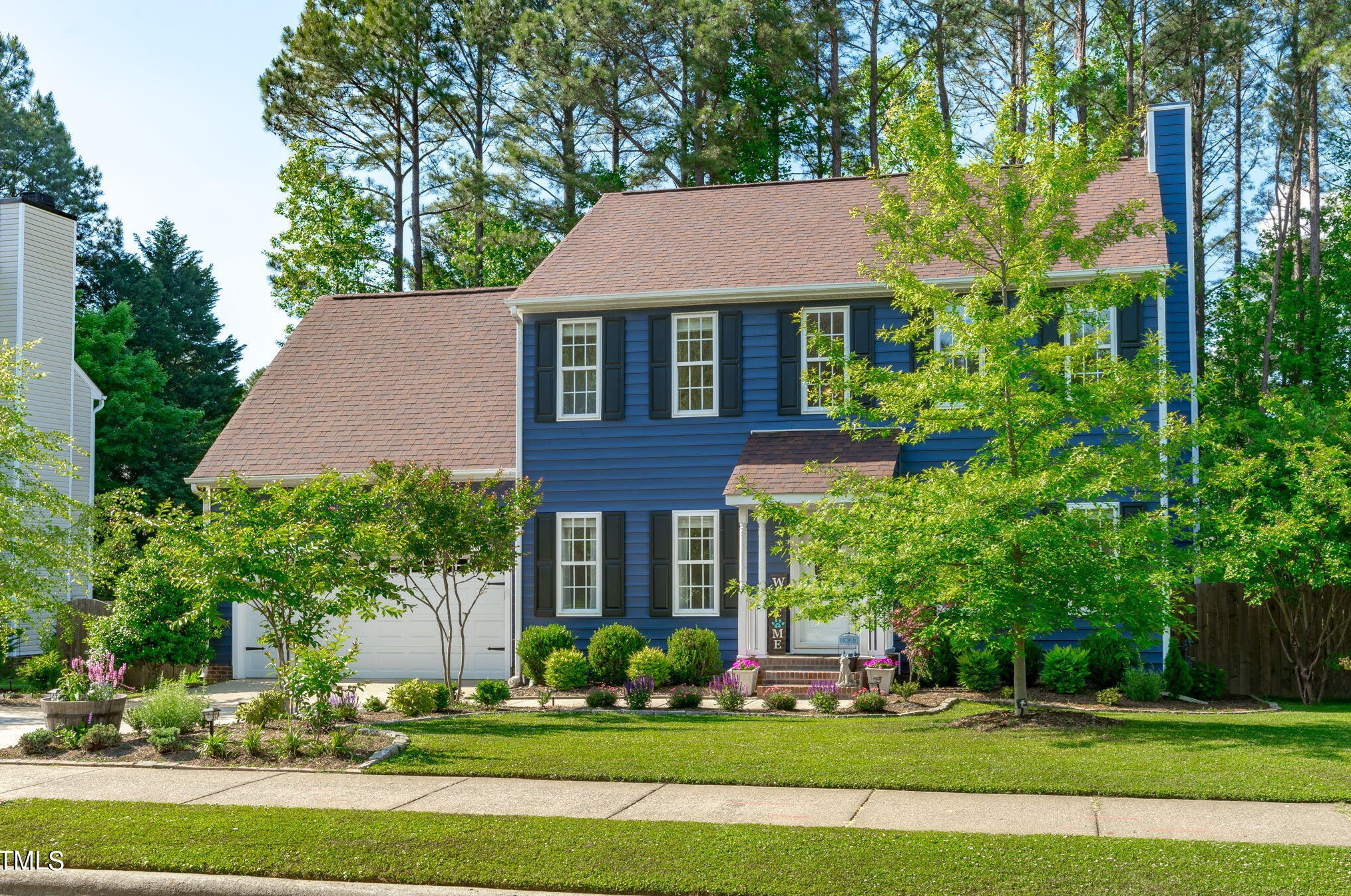 1104 Waterford Green Dr, Apex, NC 27502