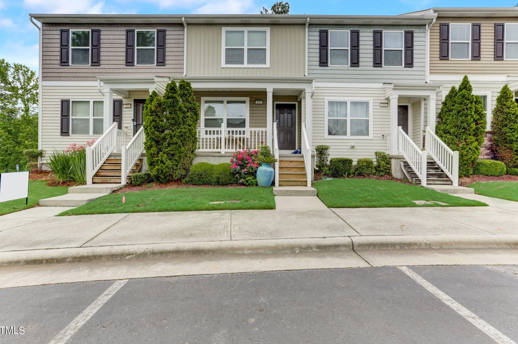 100 Stratford Lakes Dr, Durham, NC 27713-3474