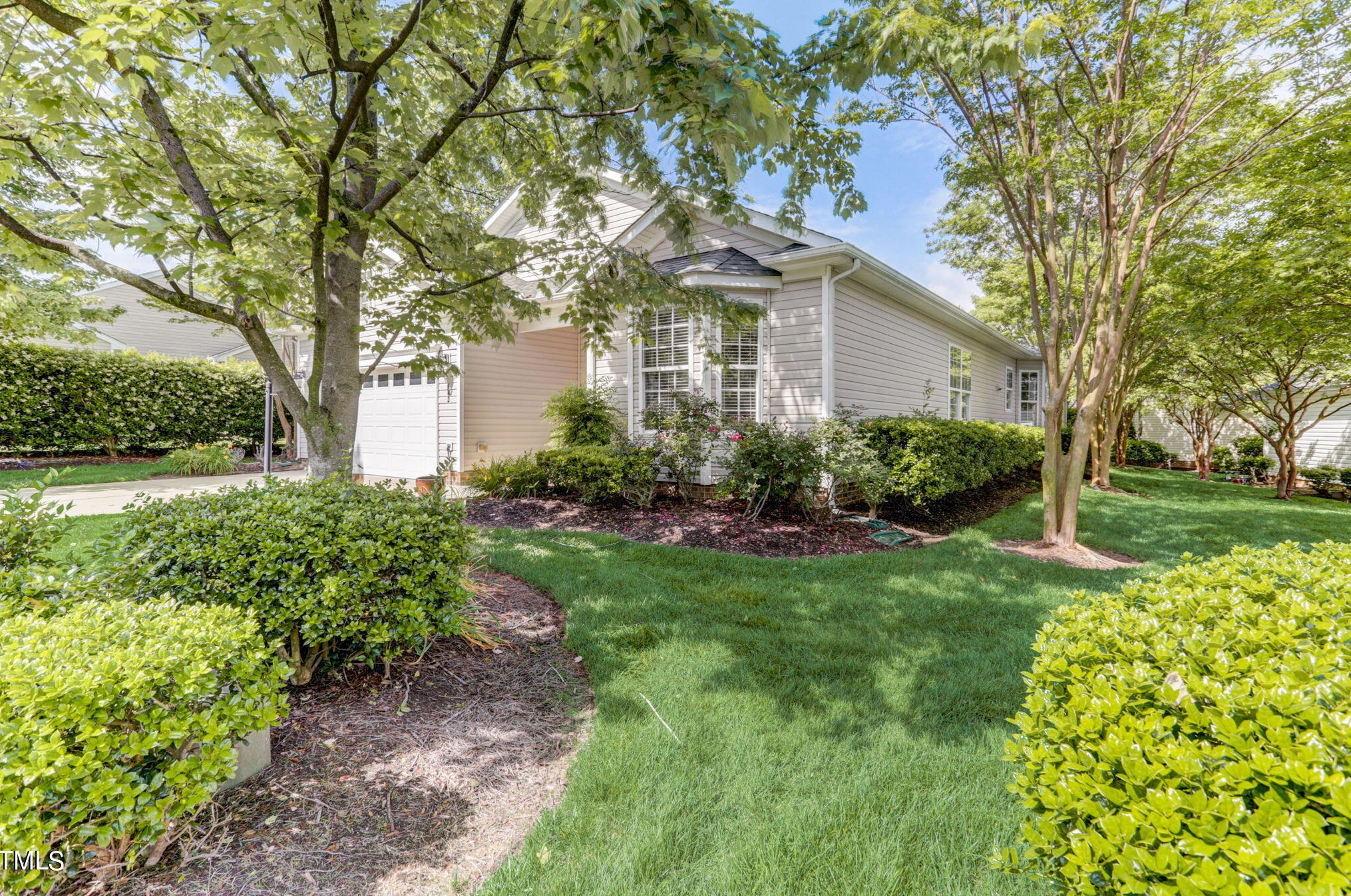 403 Indian Elm Ln, Cary, NC 27519