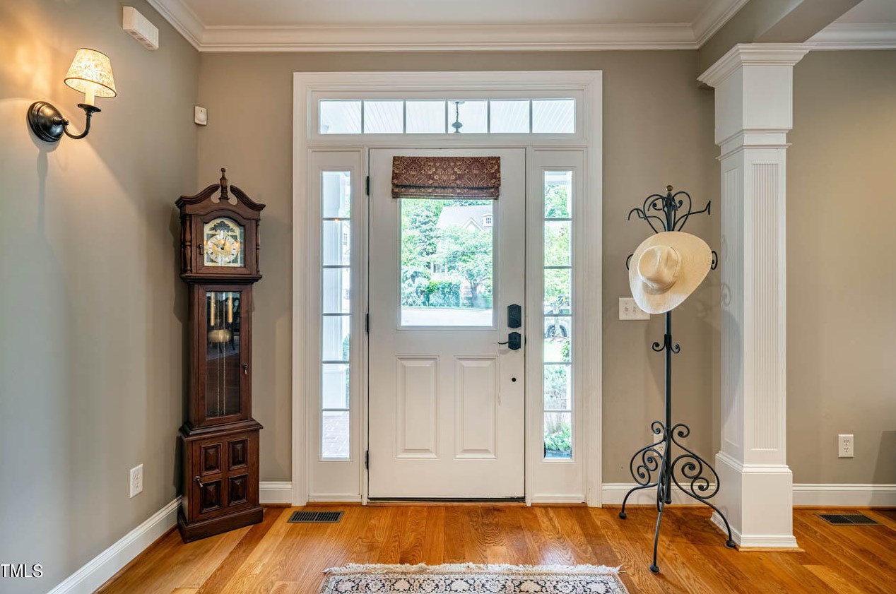 109 Butterfield Ct, Chapel Hill, NC 27516