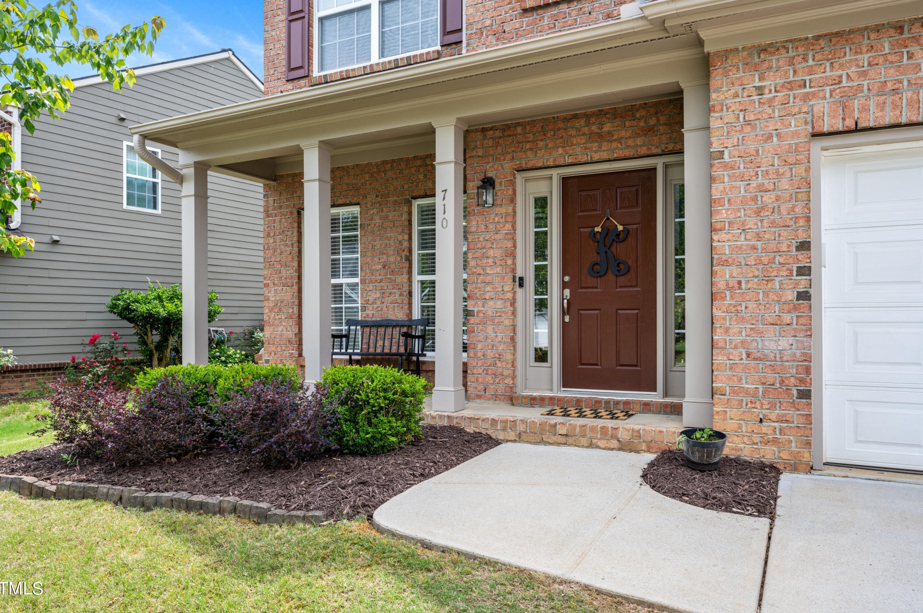 710 Straywhite Ave, Apex, NC 27539-9026