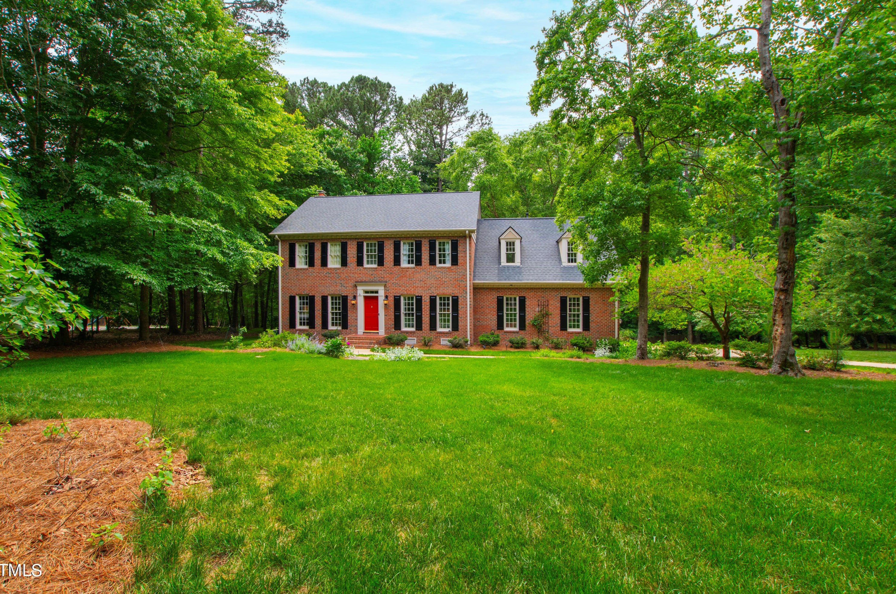 4400 Blossom Hill Ct, Raleigh, NC 27613