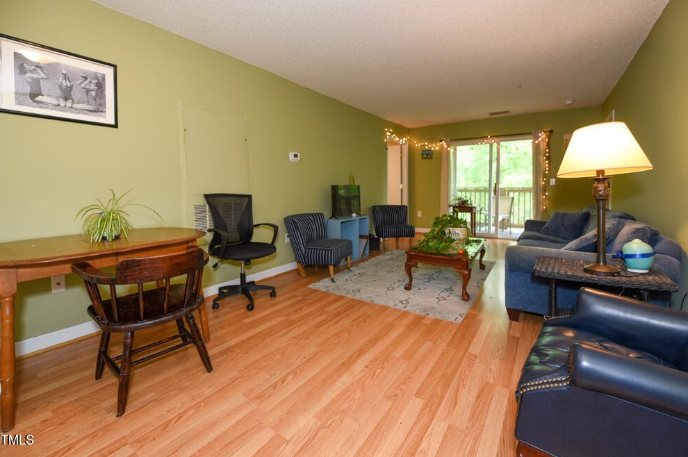 303 Smith Level Rd #f-32, Chapel Hill, NC 27516