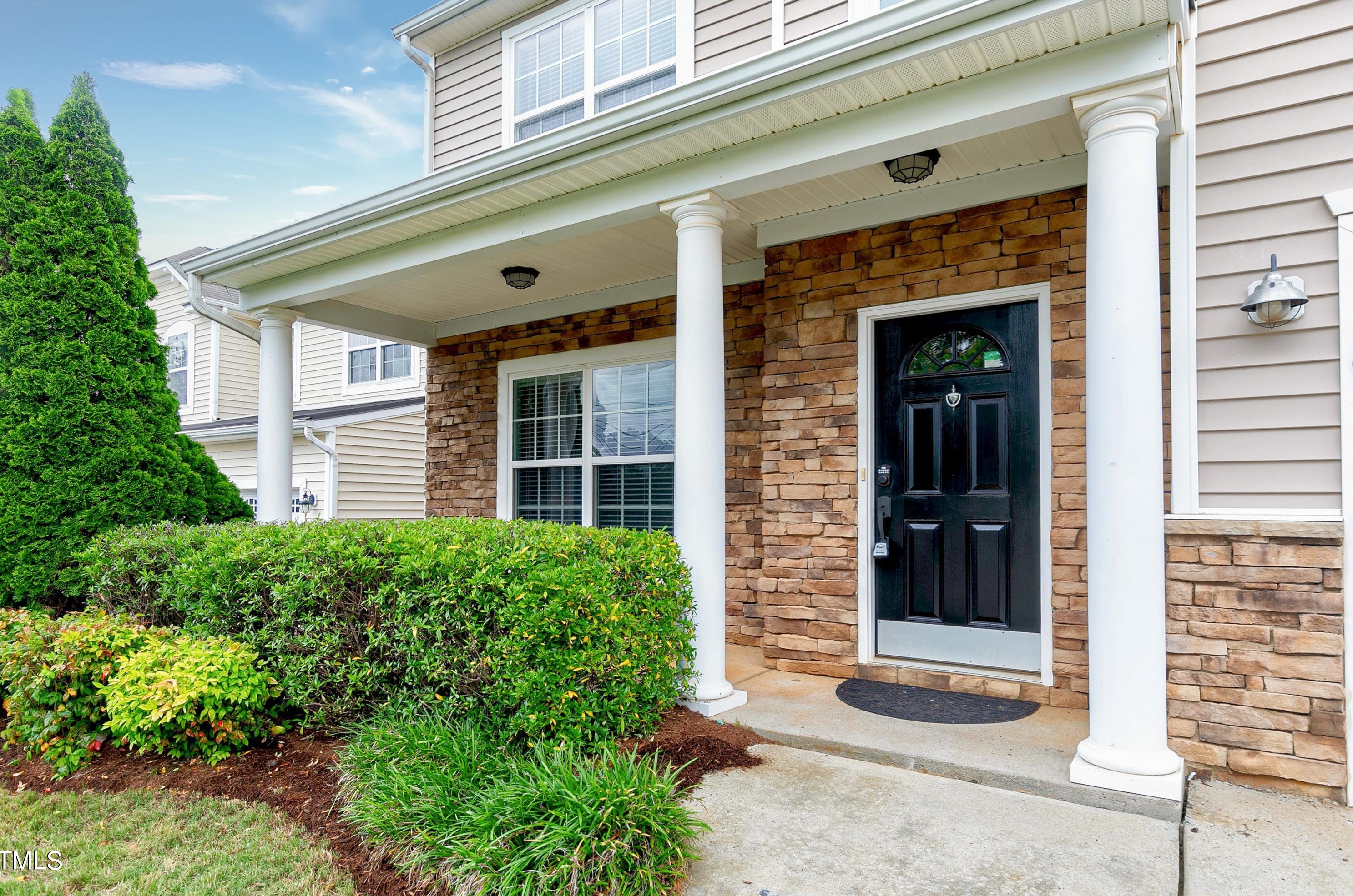 105 Arctic Ridge Way, Holly Springs, NC 27540