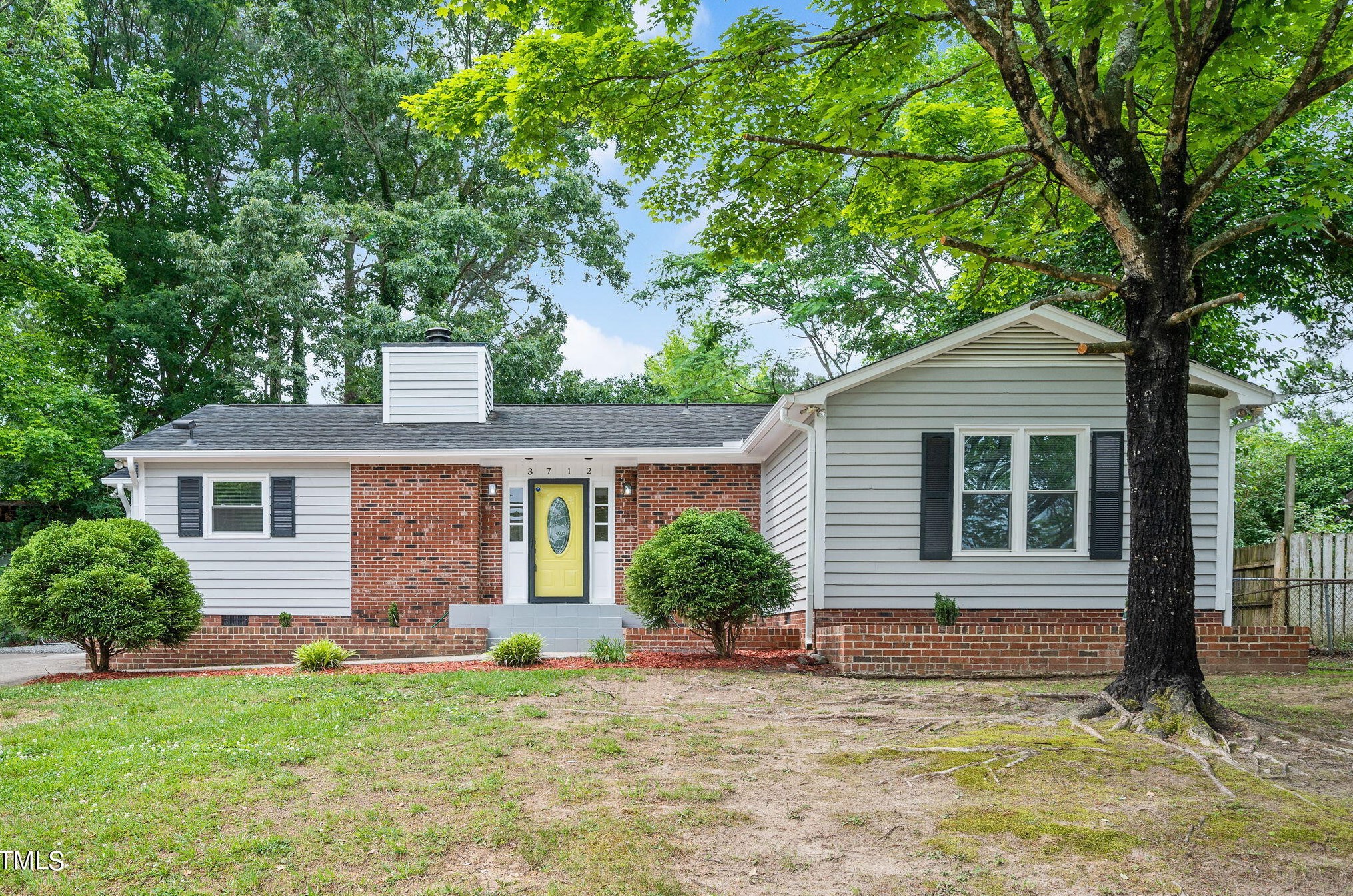 3712 Summer Pl, Raleigh, NC 27604