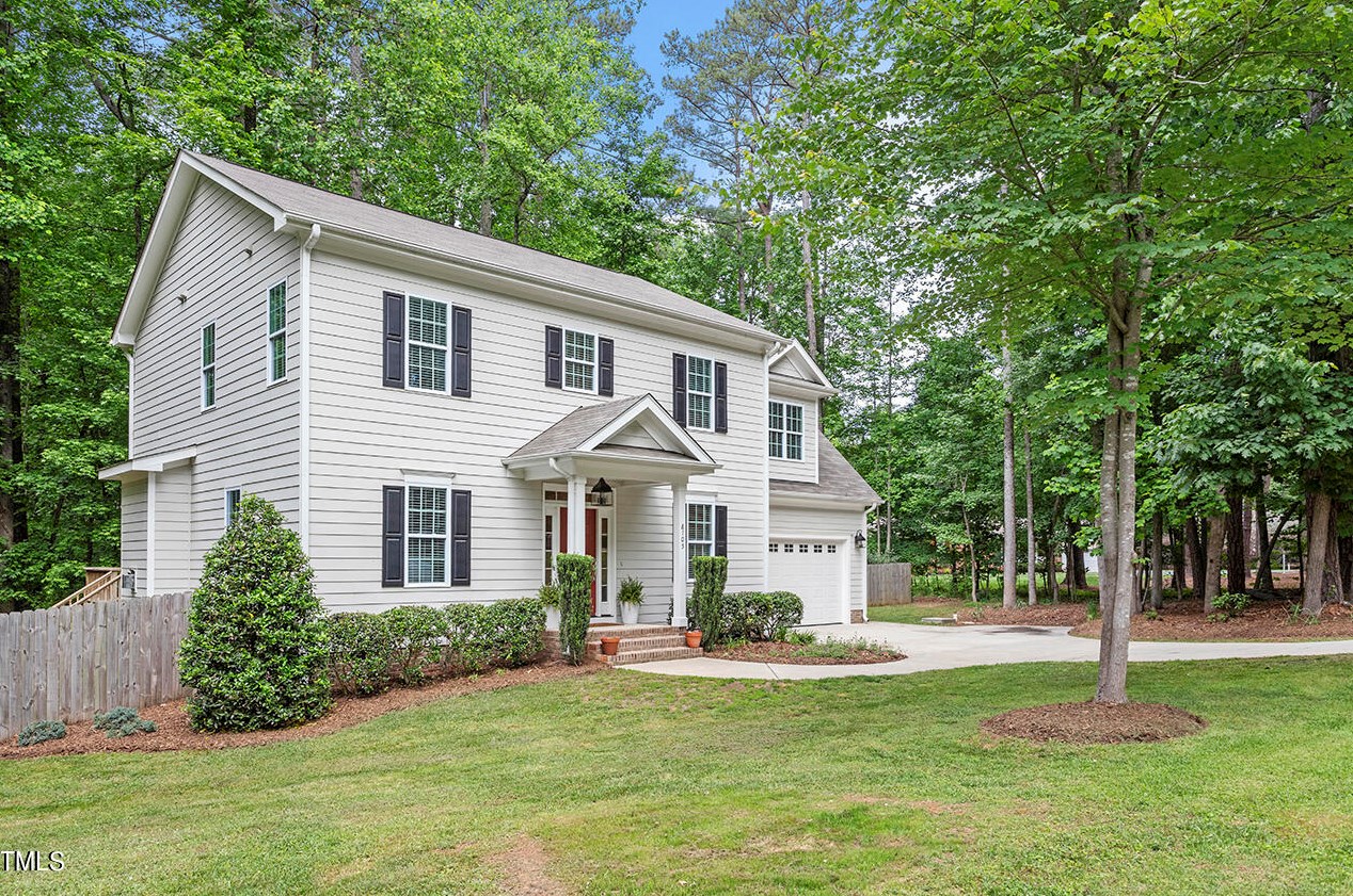 8105 Holly Forest Rd, Wake Forest, NC 27587