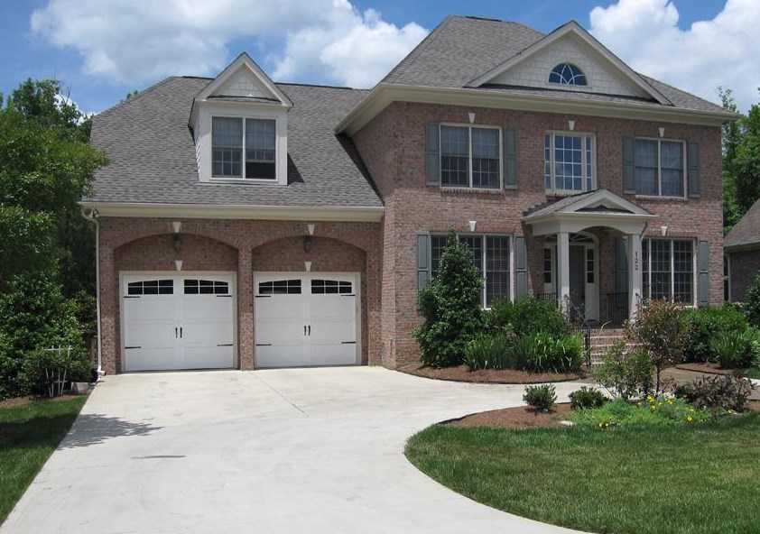 122 Edgewood Dr, Durham NC  27704-3230 exterior