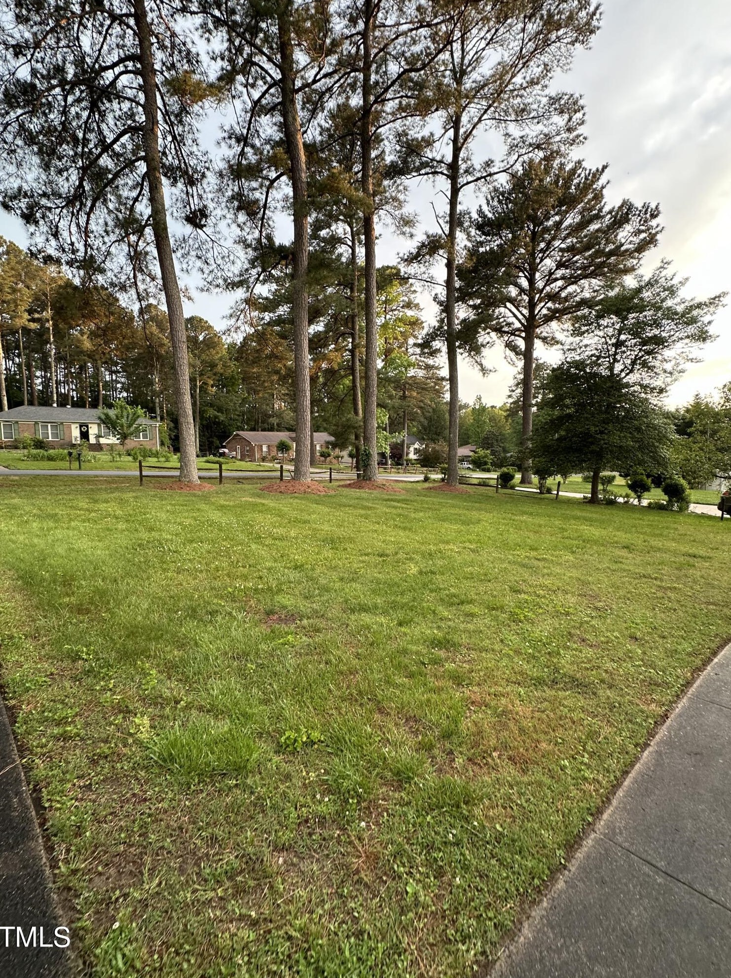 815 Forge Rd, Durham, NC 27713-8802