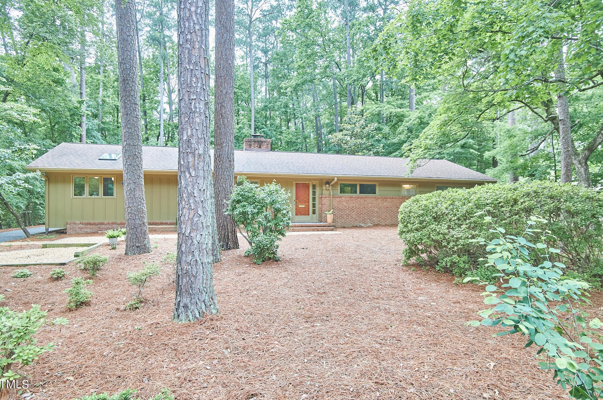 2728 Sevier St, Durham NC 27705-5744 exterior