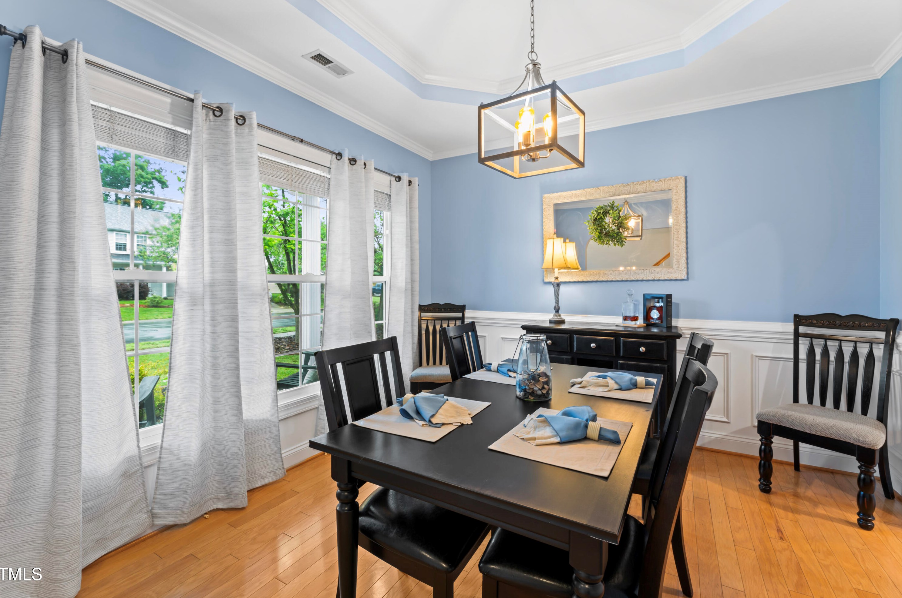 1001 Holly Mdw Dr, Holly Springs NC 27540-8597 exterior