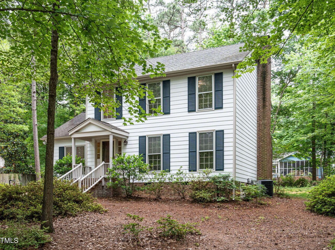 7417 Old Hundred Rd, Raleigh, NC 27613-3526