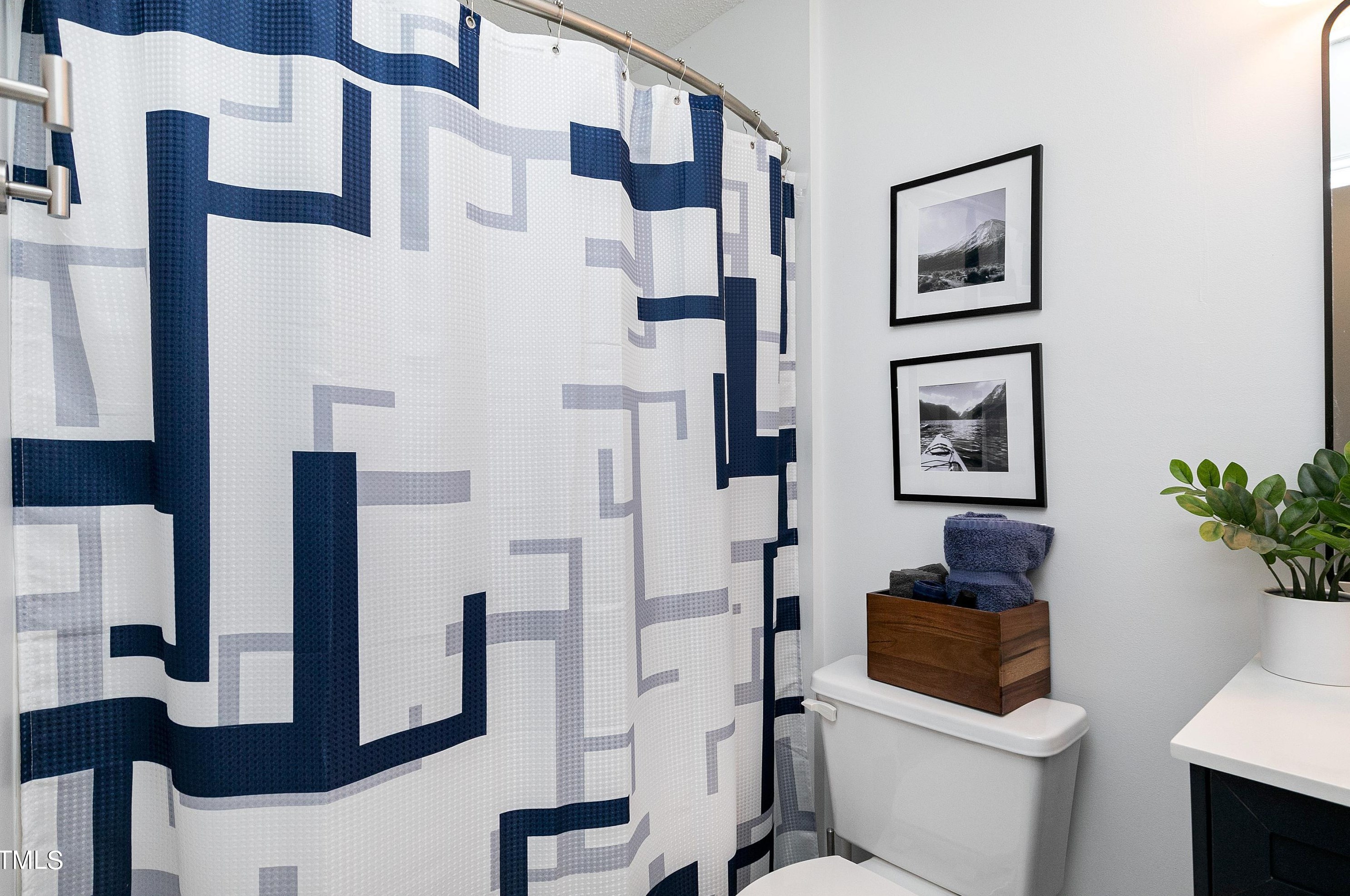 706 Bishopstone Dr, Durham NC 27705-2388 exterior