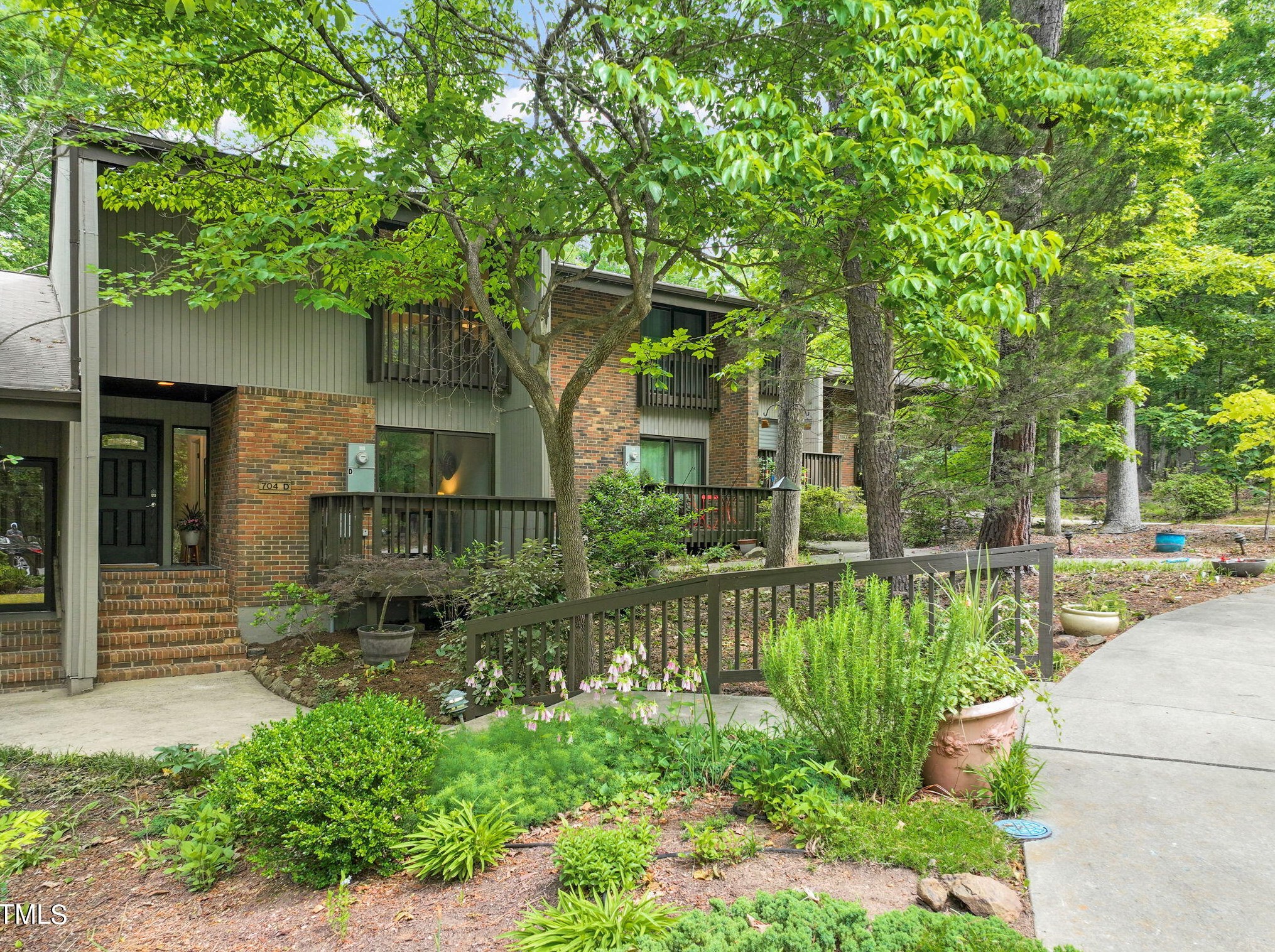 704 Constitution Dr, Durham, NC 27705-7500
