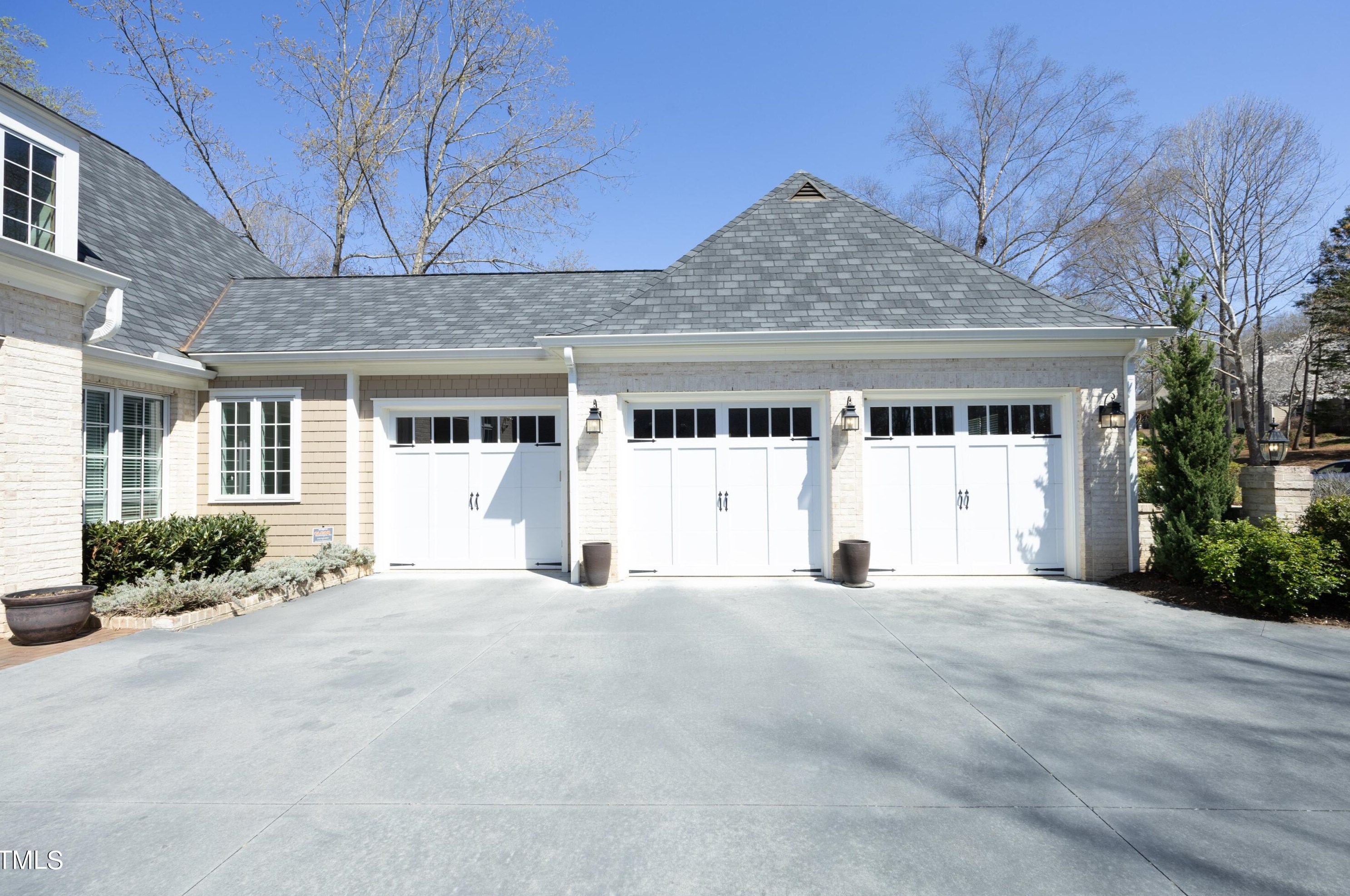 105 Tweed Pl, Chapel Hill, NC 27517