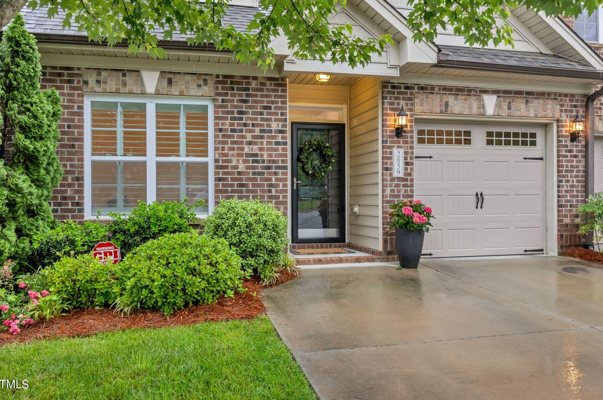 2859 Willoughby Ct, Burlington, NC 27215