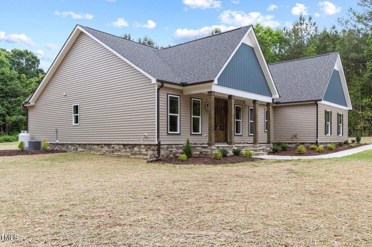 481 Mitchiner Rd, Franklinton, NC 27525-9534