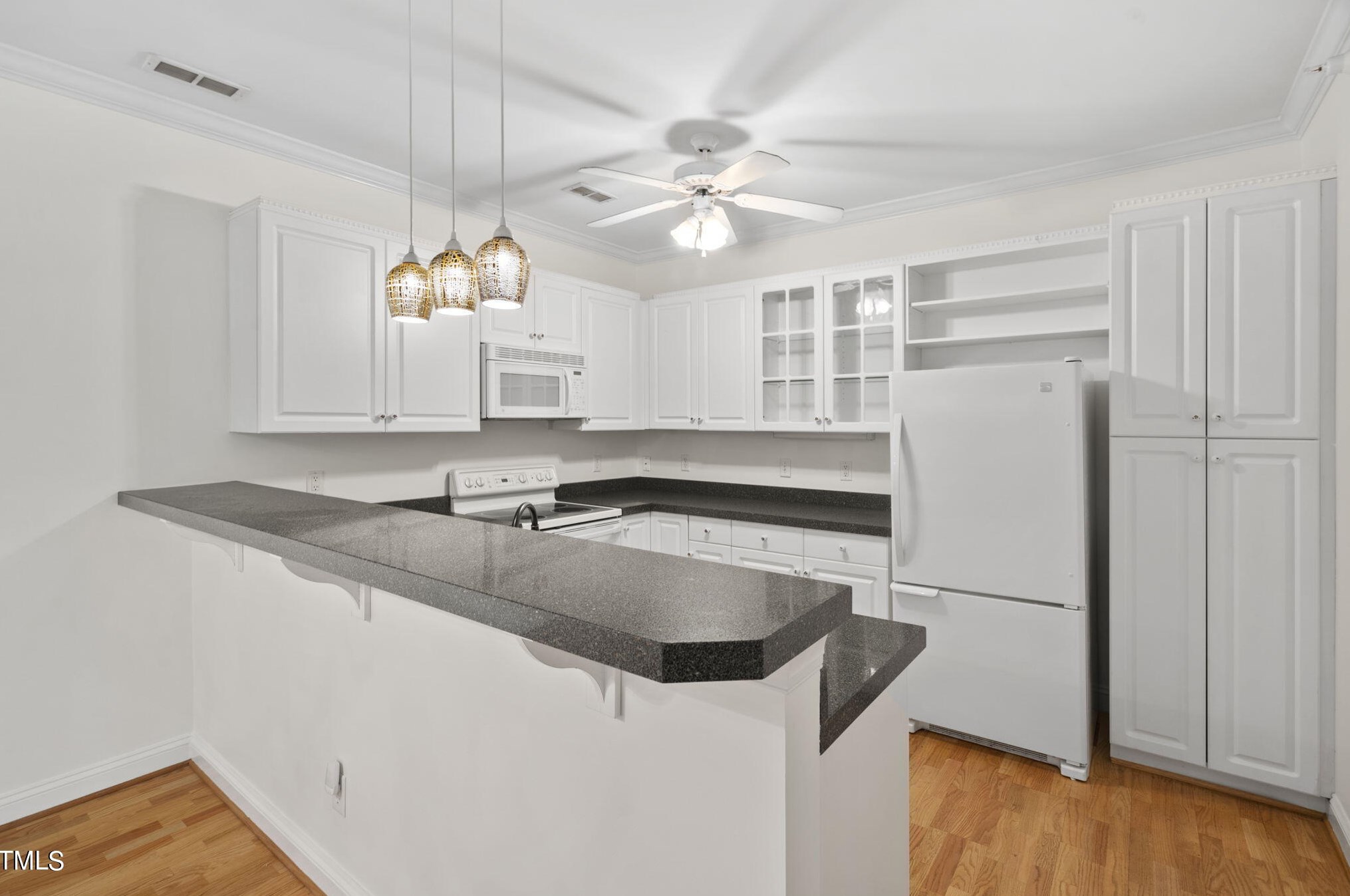 1031 Kelton Cottage Way, Cary NC  27560-7031 exterior