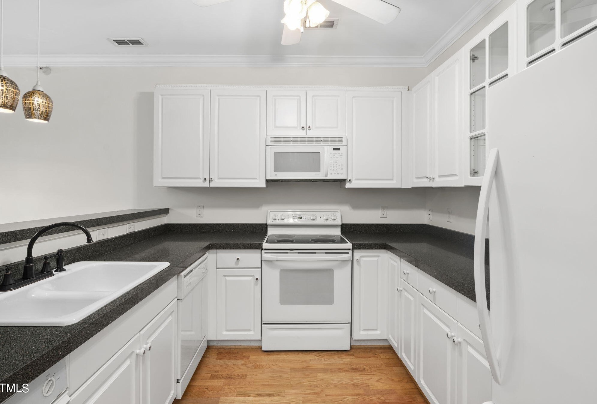 1031 Kelton Cottage Way, Cary NC  27560-7031 exterior