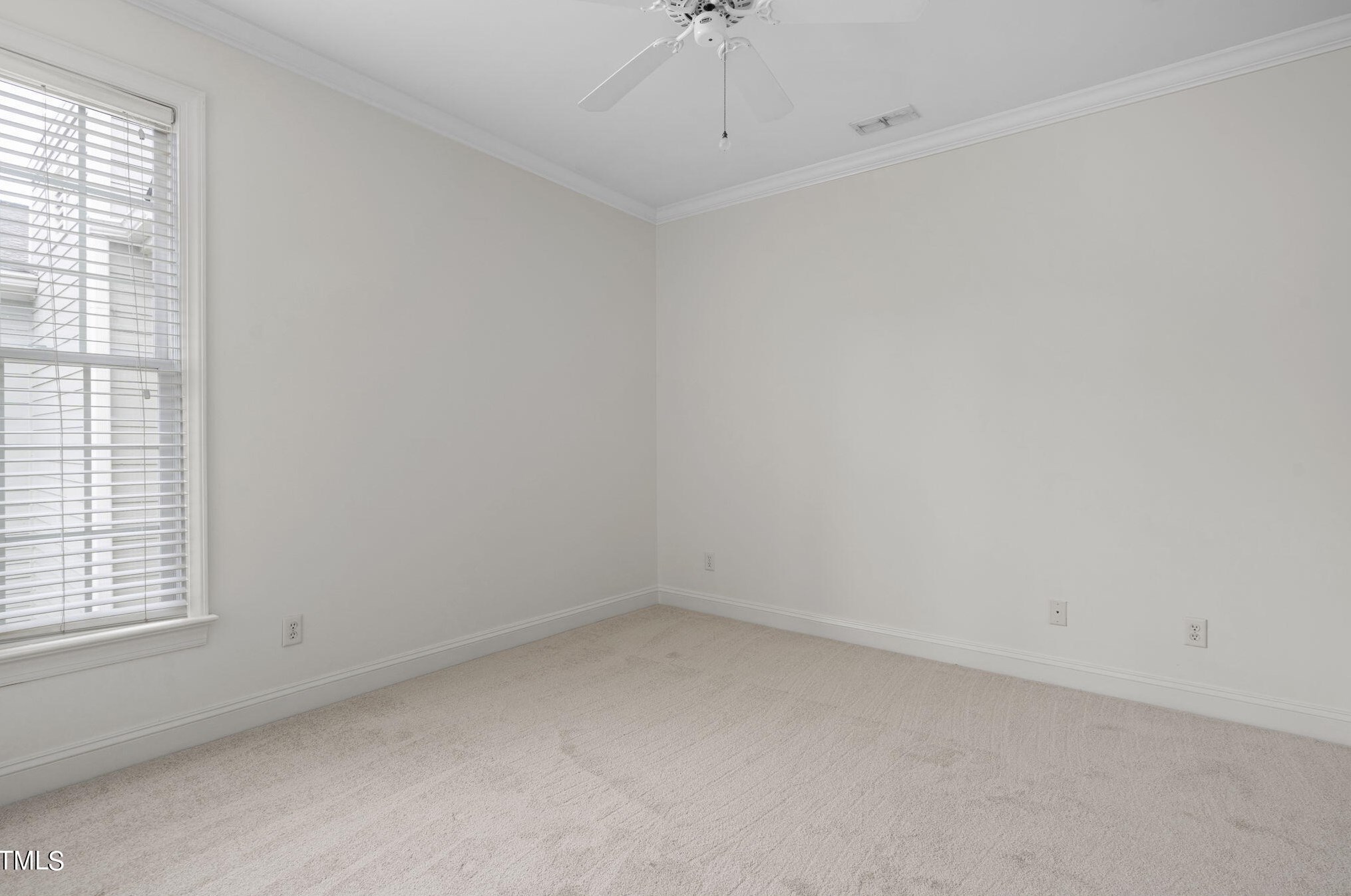 1031 Kelton Cottage Way, Cary NC  27560-7031 exterior