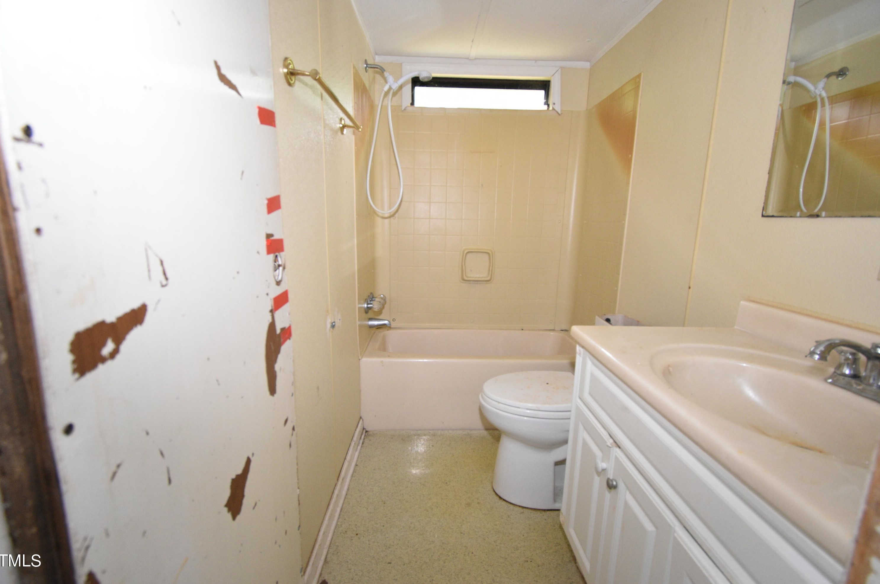 206 Epperson Dr, Durham NC 27712-3426 exterior