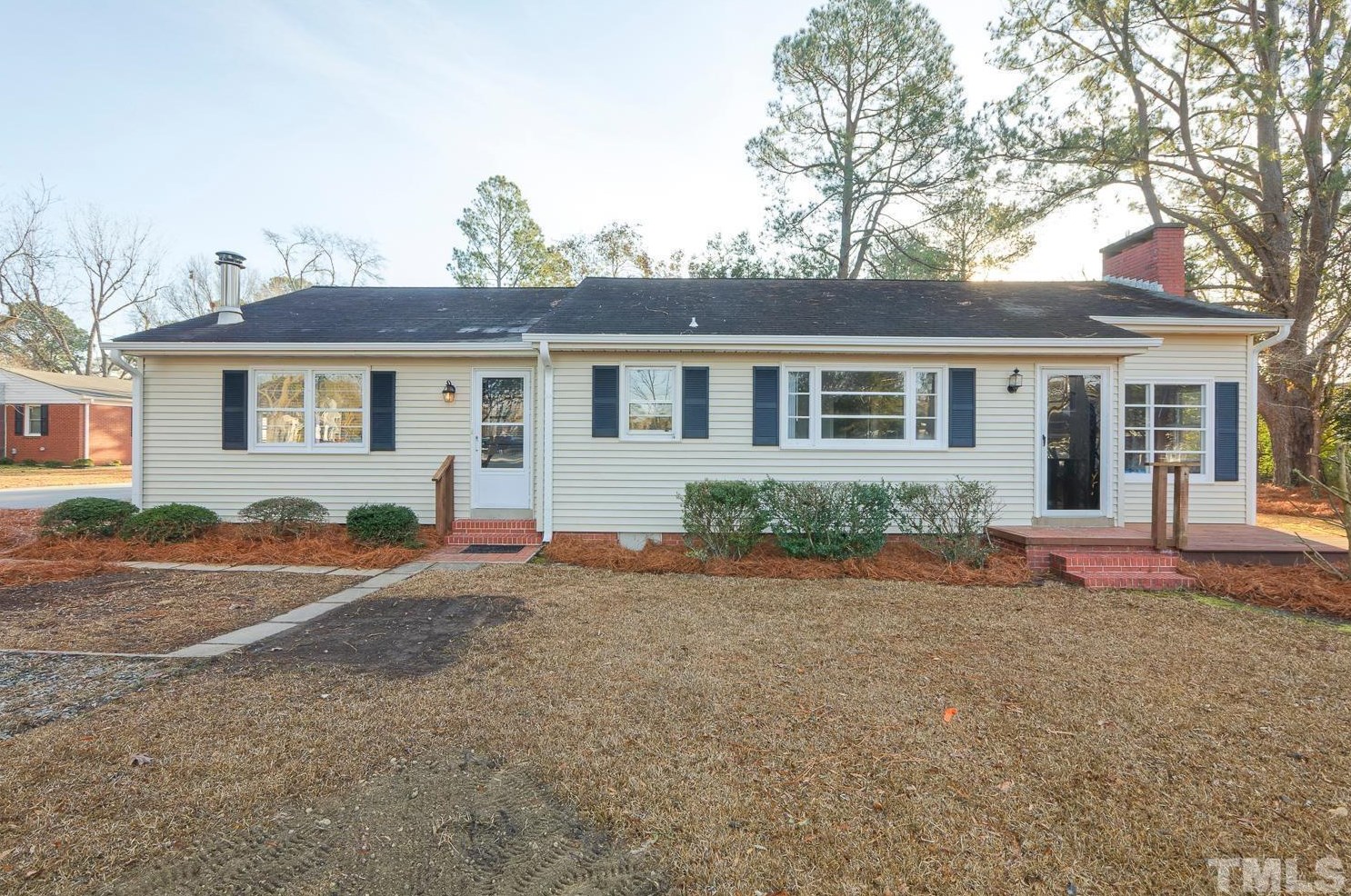 75 Hartwell Cir, Lillington, NC 27546