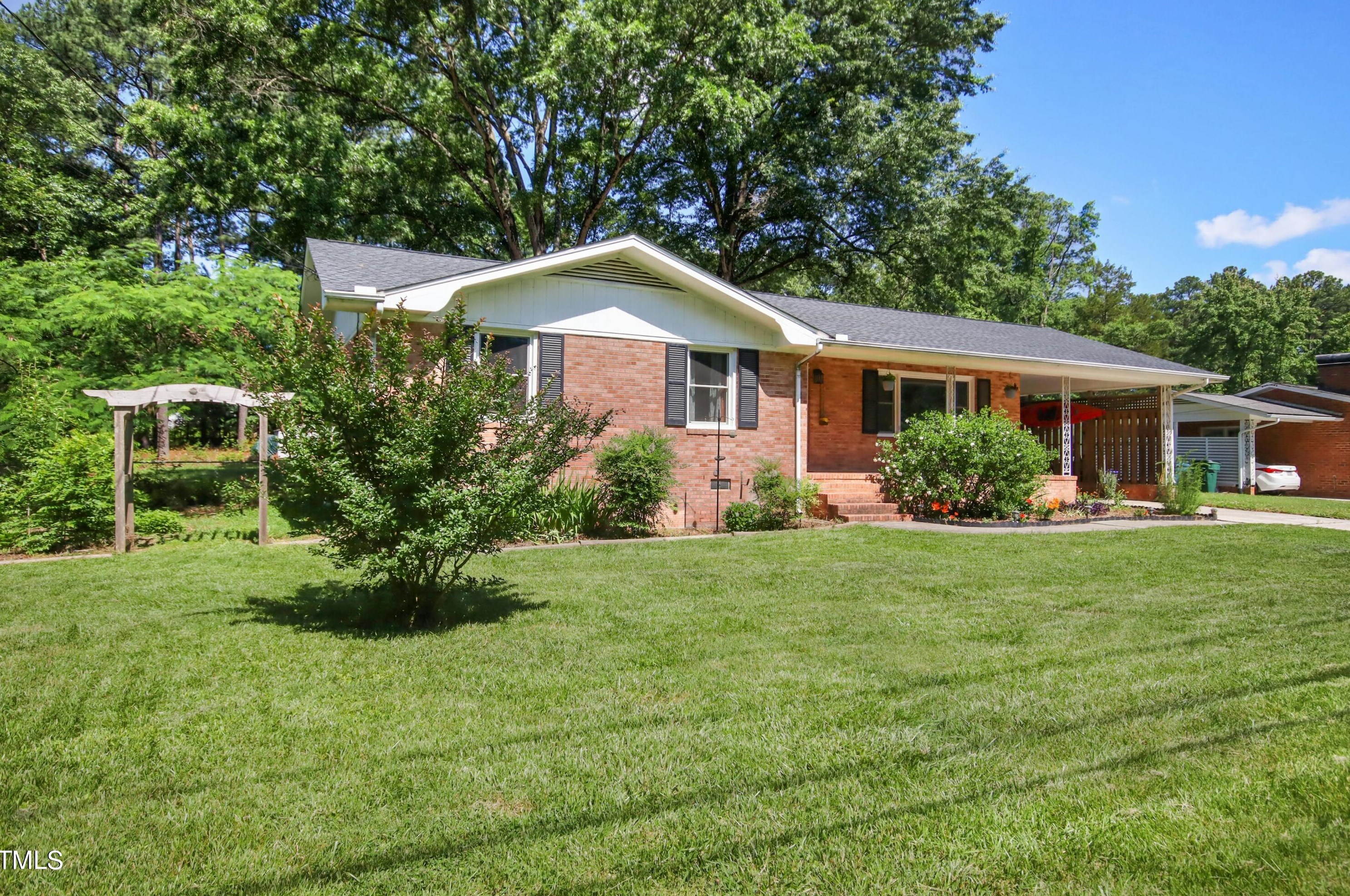2408 Rolling Pines Ave, Durham, NC 27703-5926